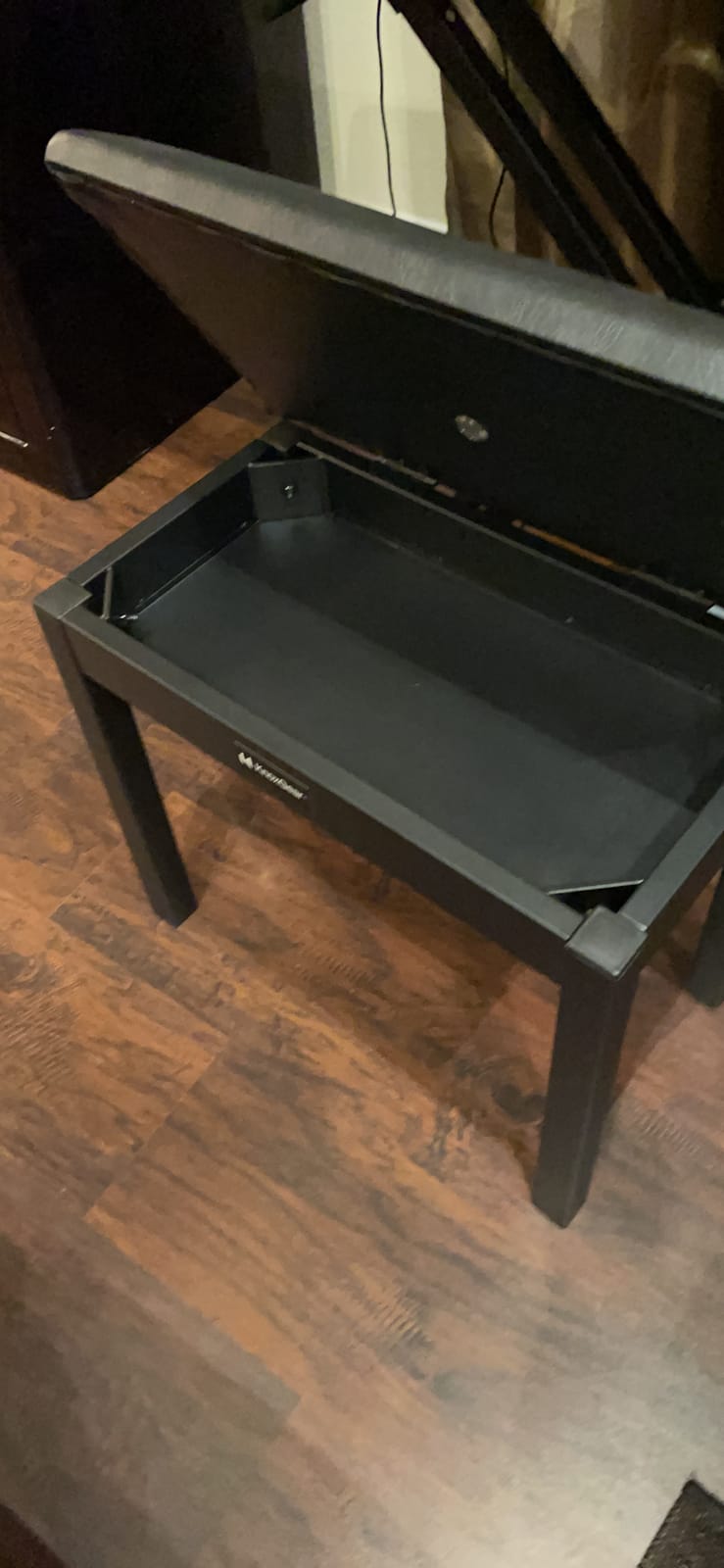 Knox Gear 19-Inch Adjustable Piano Bench with Storage (Black) customer photo 1
