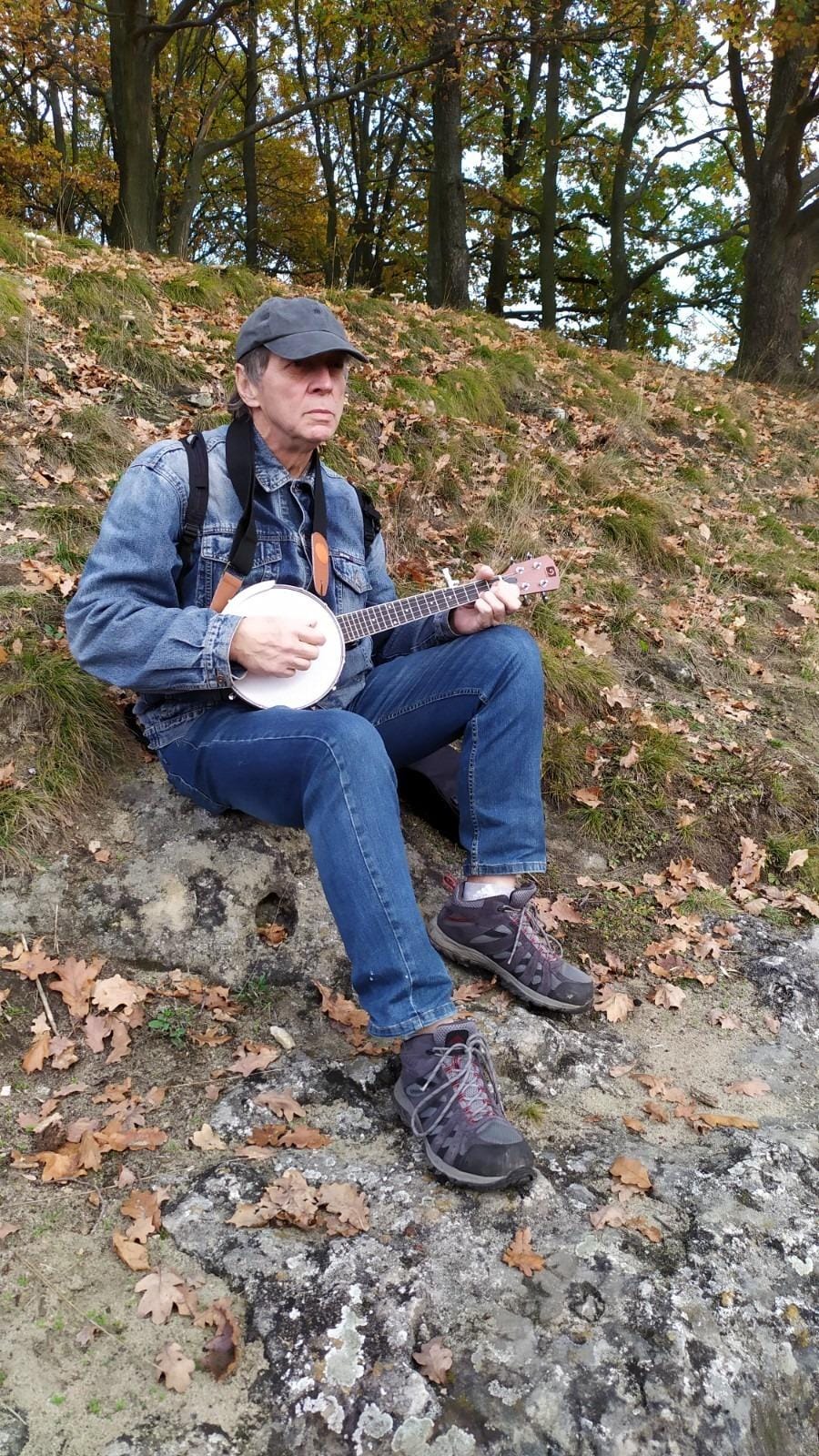 Vangoa Banjo 5 String Full Size Banjos Set with Resonator, Remo Head, Beginner Banjo Kit with Closed Back, Premium Accessories for Adults, Teenager customer photo 2