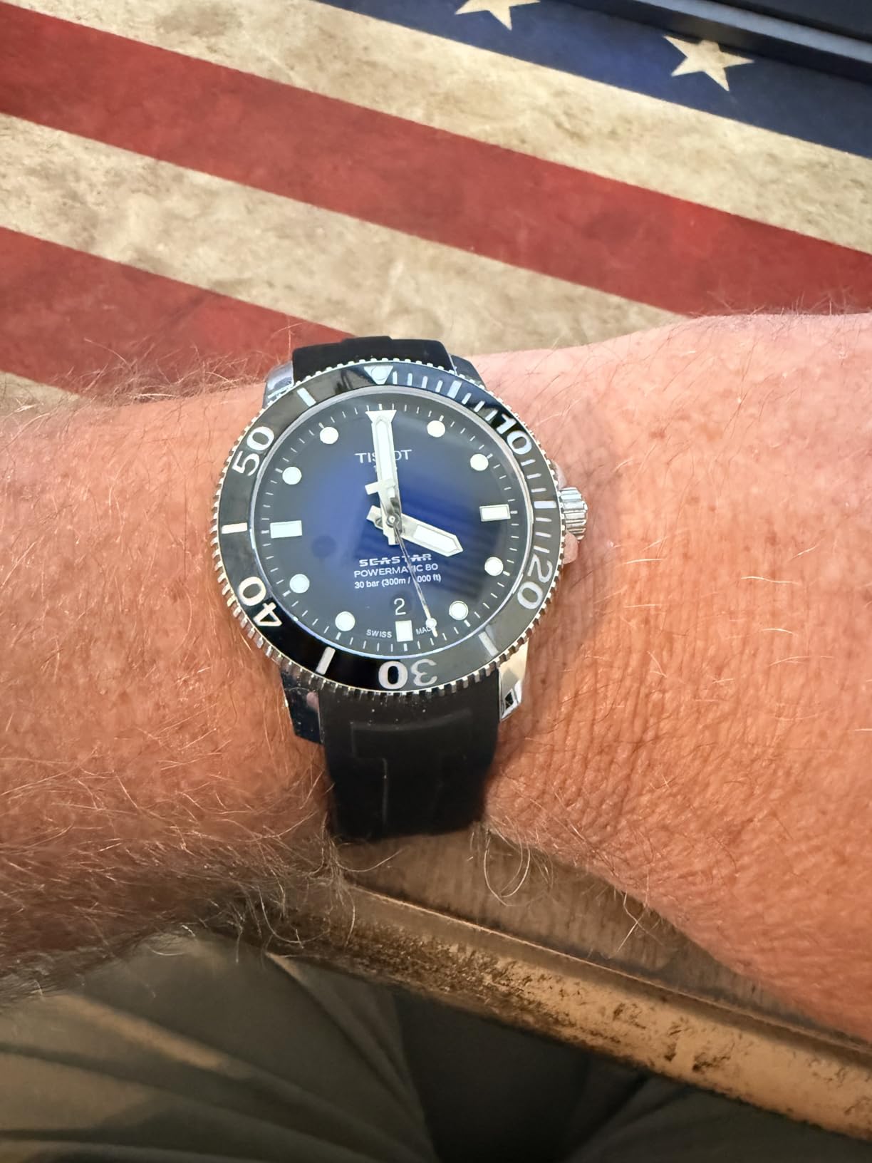 Tissot Men's Seastar 1000 Powermatic 80 - T1204071704100 customer photo 2