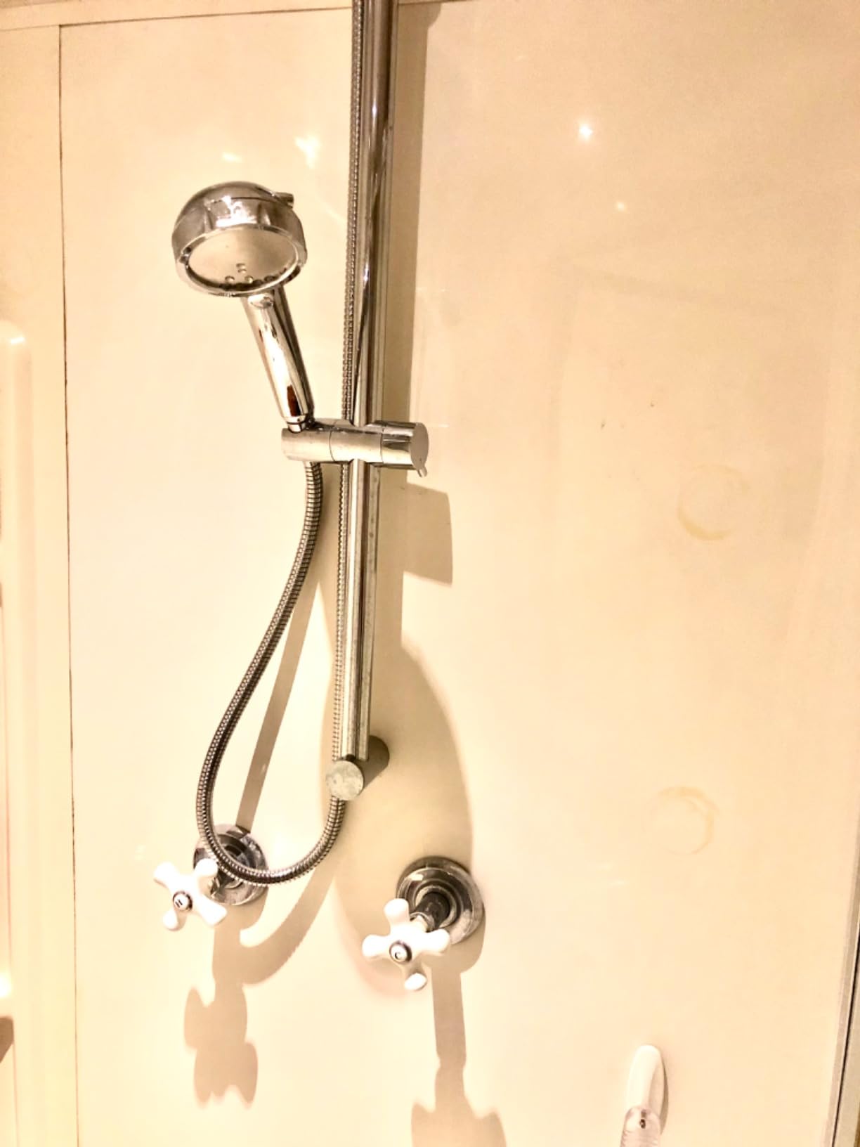 KAIYING RV & Camper High Pressure Handheld Shower Head with Pause Button customer photo 1