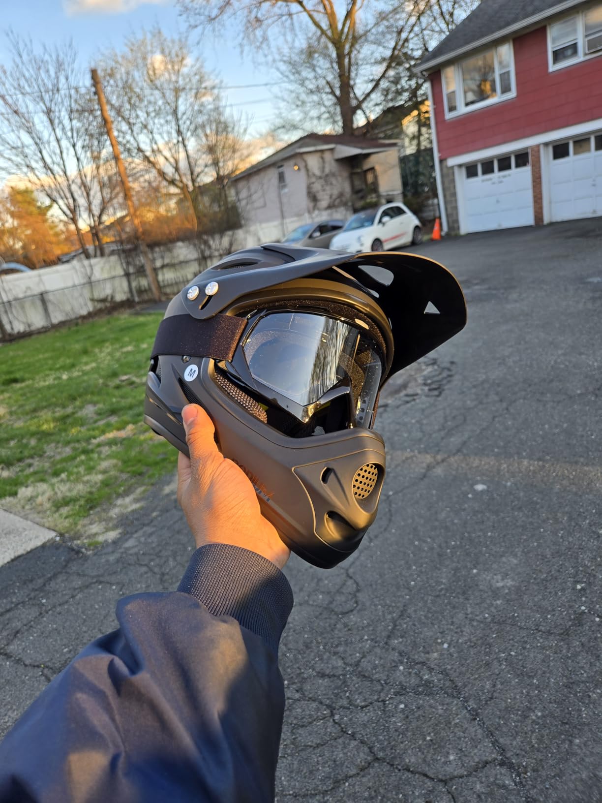 DEMON UNITED Podium Full Face Mountain Bike Helmet Black Includes MIPS Technology customer photo 2