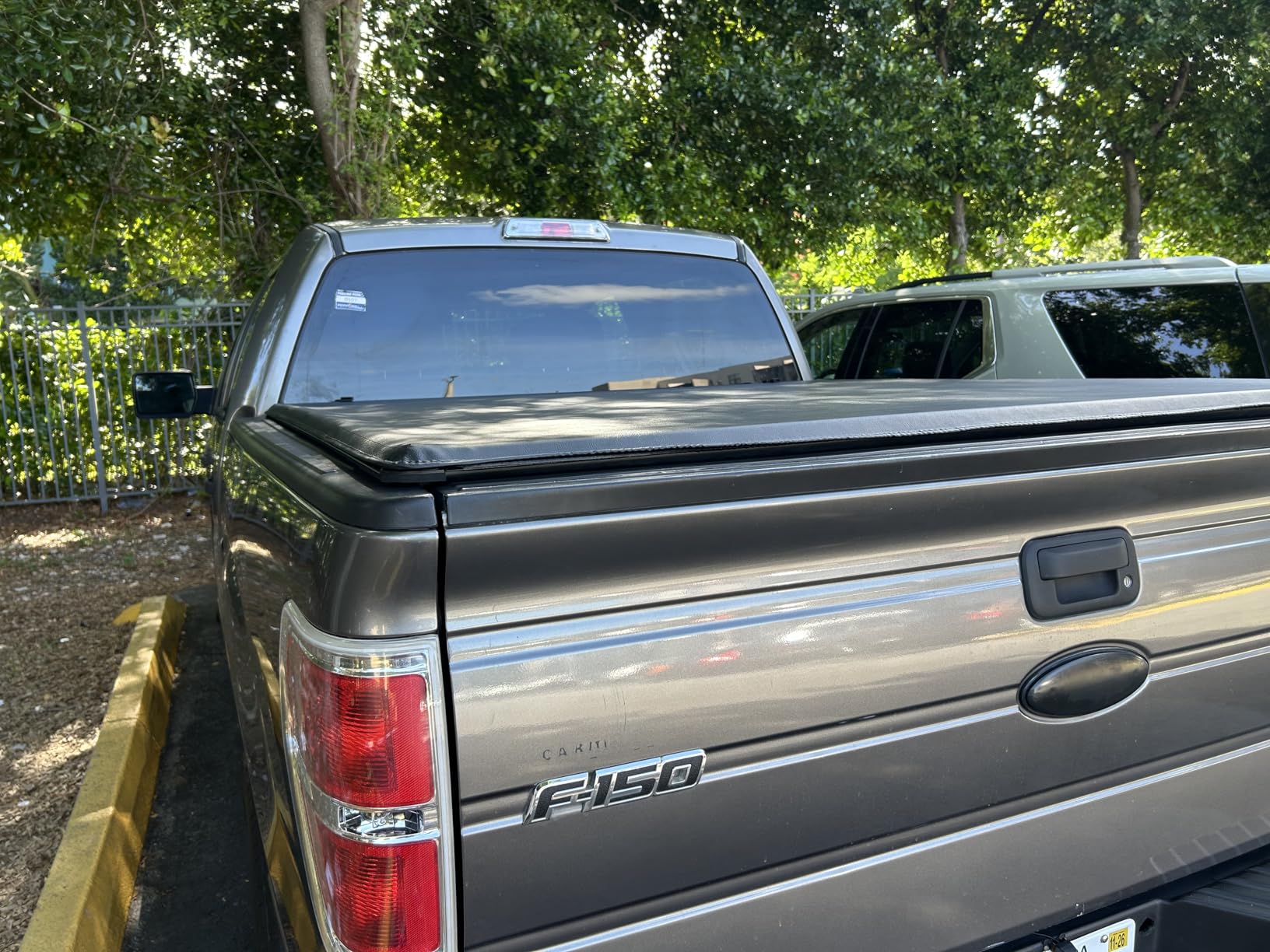DNA MOTORING Truck Bed Top Hard Solid Tri-Fold Tonneau Cover Compatible with 2015-2024 Ford F150 5.5 ft Bed, New Upgrade, TTC-HARD-015 customer photo 1
