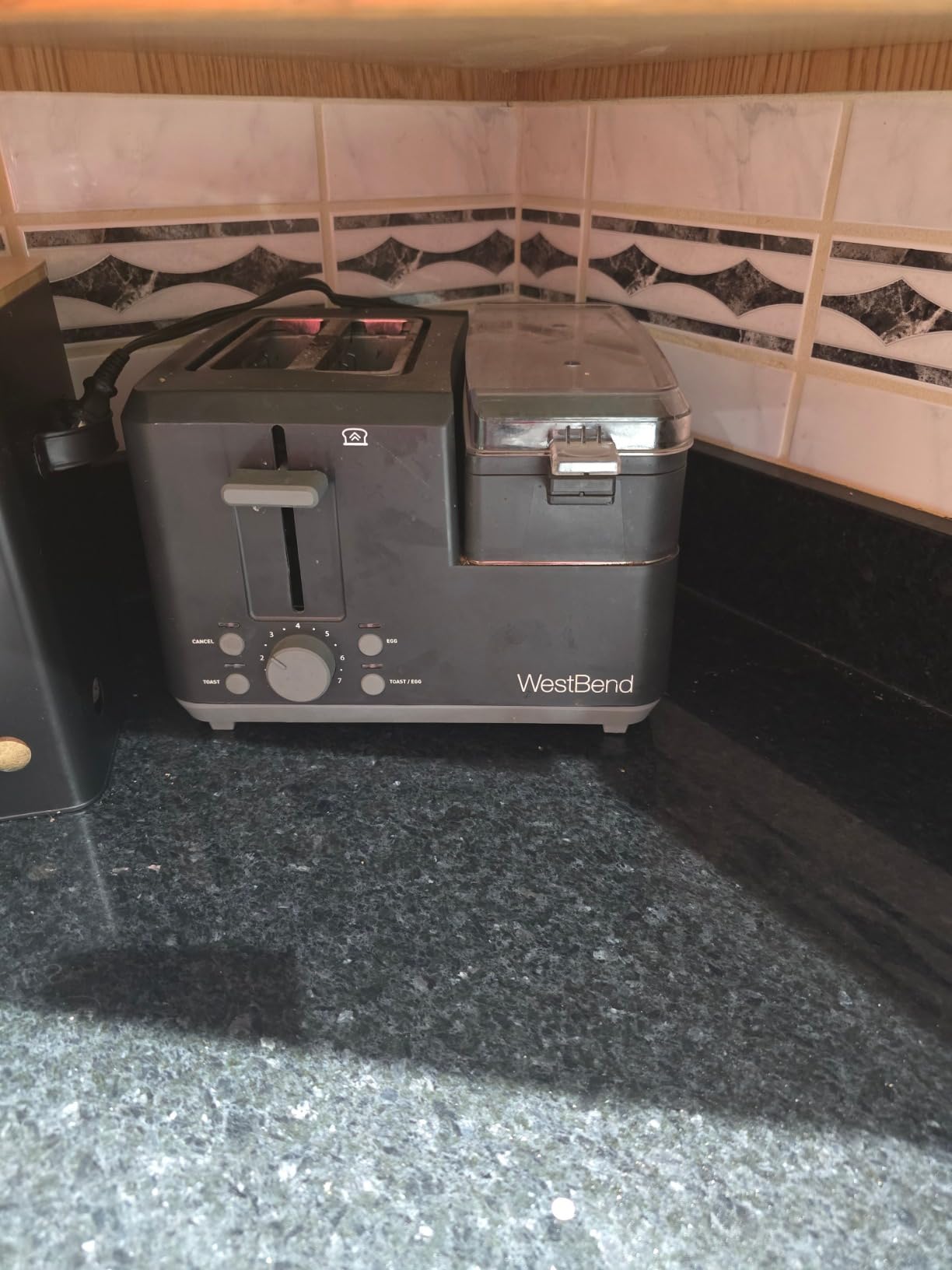 West Bend Breakfast Station 2-Slice Toaster and Egg Cooker/Poacher with Removable Pre-Cooked Meat and Vegetable Warming Tray for Perfect Breakfast Sandwiches, 1200-Watts, Black customer photo 1