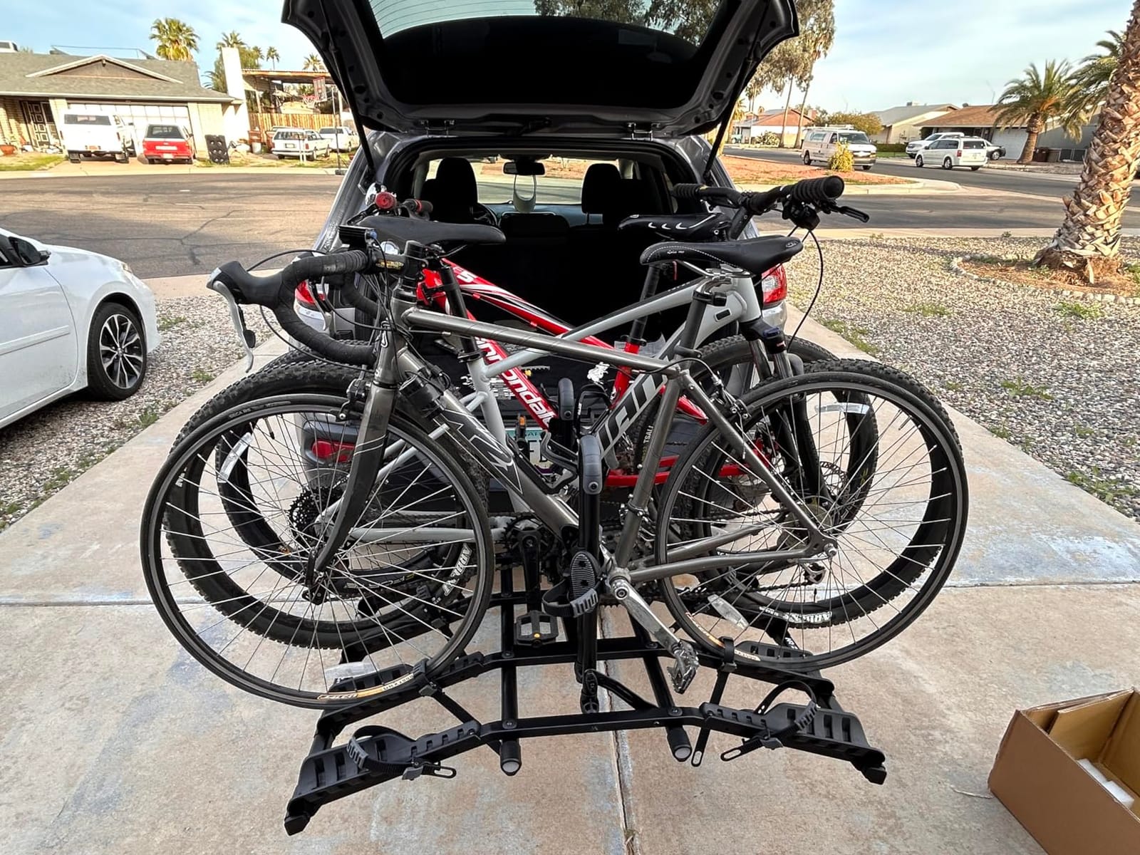 Hollywood Racks Destination 4 Hitch Bike Rack, Carries Up to 4 Bikes, Black customer photo 1