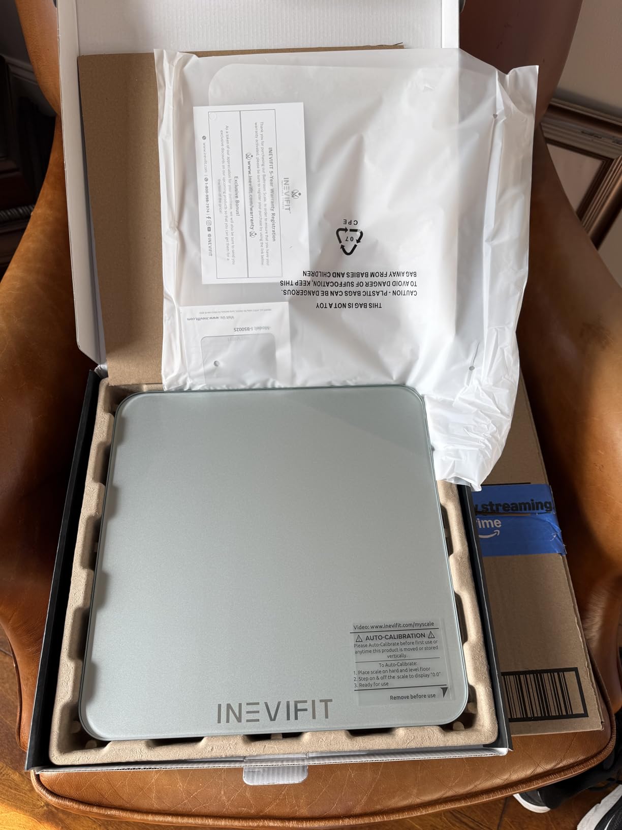INEVIFIT Premium Bathroom Scale, Highly Accurate Digital Bathroom Body Scale, Measures Weight up to 400 lbs. Includes Batteries customer photo 1