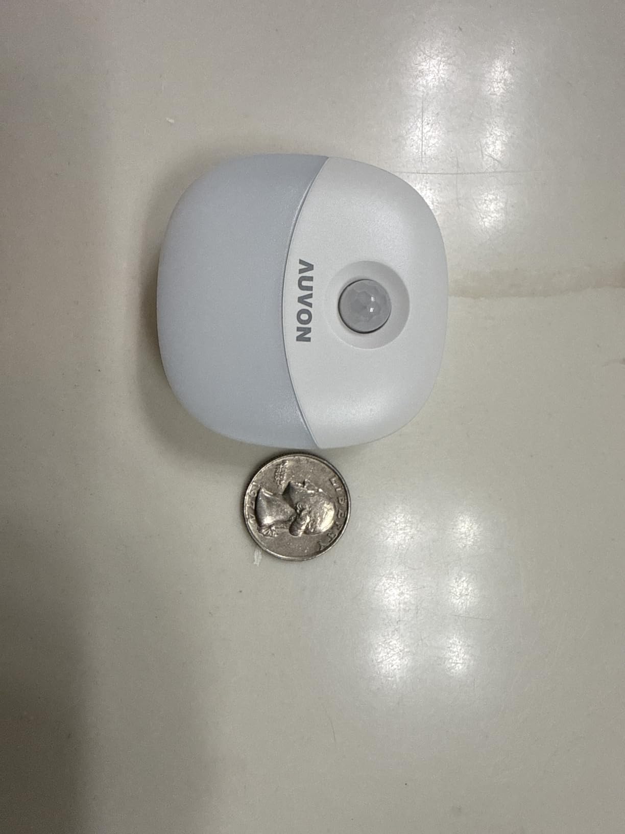 AUVON Magnetic Rechargeable Night Light, Motion & Dusk-Dawn Sensor, 2 Packs customer photo 2