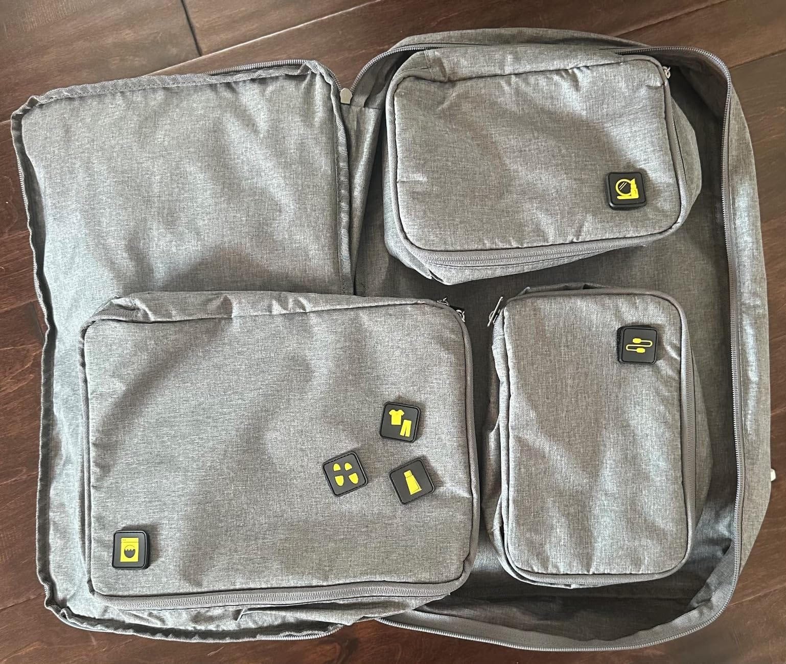 LEVEL8 Aluminum Zipperless Luggage 20 Inch, Carry on Suitcases with Wheels customer photo 2
