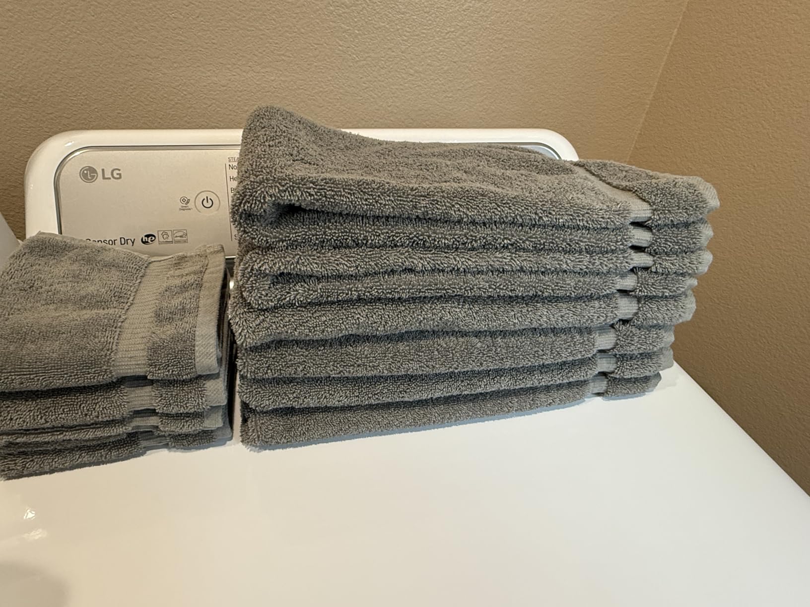 Chakir Turkish Linens Luxury Spa and Hotel Quality Premium Turkish Cotton 6-Piece Towel Set (2 x Bath Towels, 2 x Hand Towels, 2 x Washcloths) customer photo 1