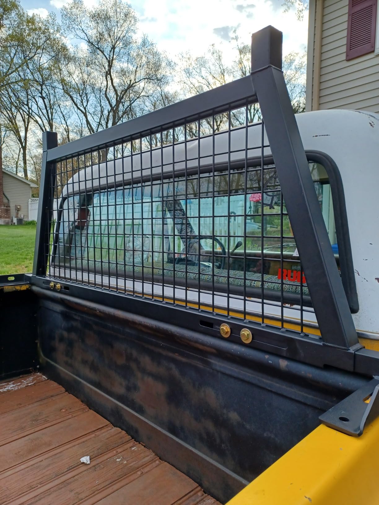 Guide Gear Adjustable Pick-Up Truck Headache Rack Bed Accessories, Steel Mesh Panel, Black customer photo 2