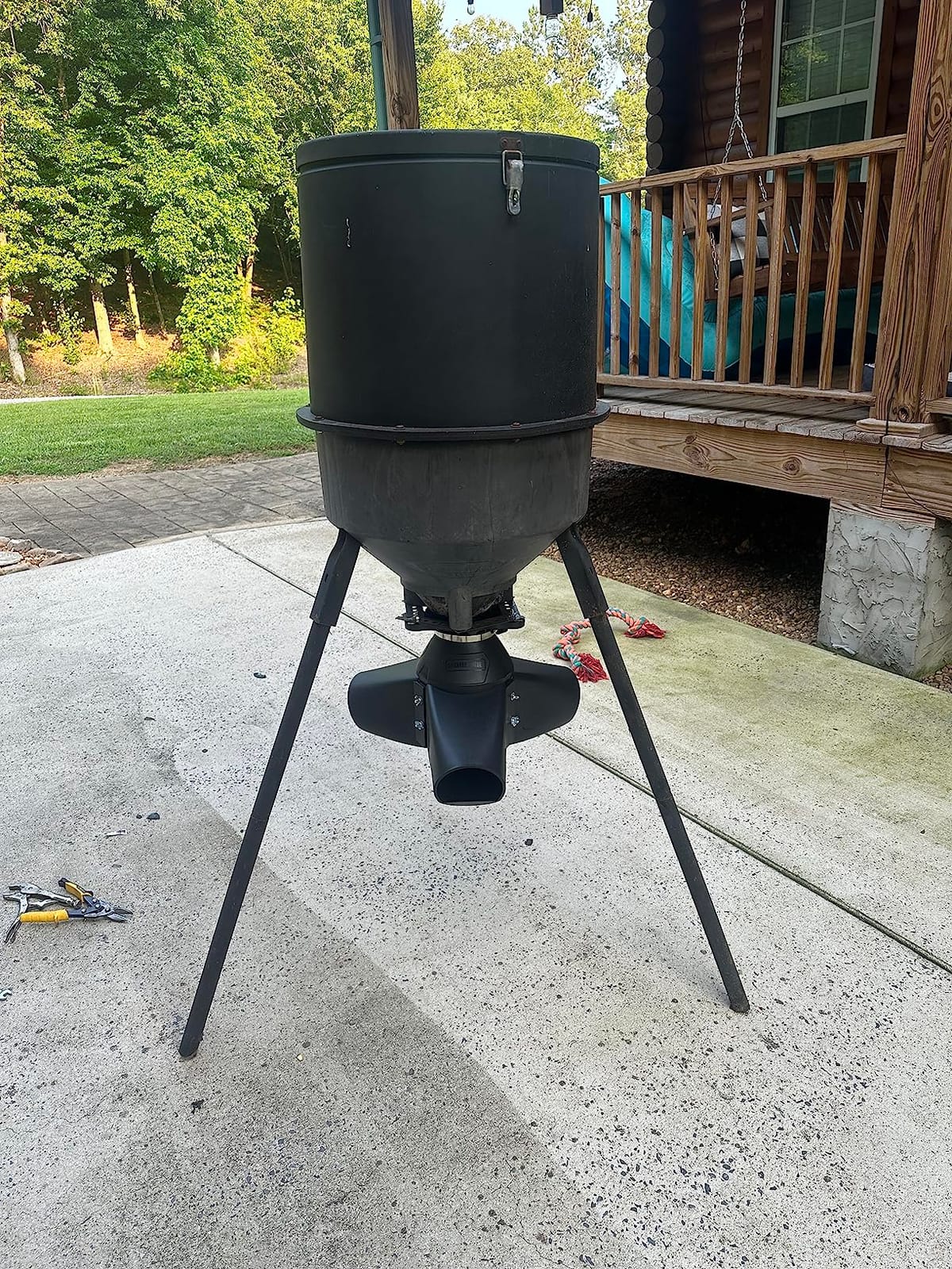 Moultrie Gravity Feeder Kit with Quick-Lock Adapter customer photo 2