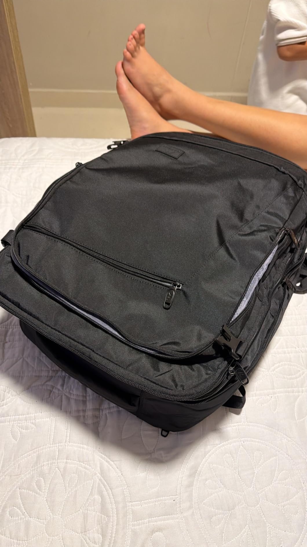 MATEIN Carry on Backpack, Extra Large Expandable Travel Backpack, Airplane Approved, Weekender Bag, Water Resistant, Lightweight Daypack, 40L, Black customer photo 1