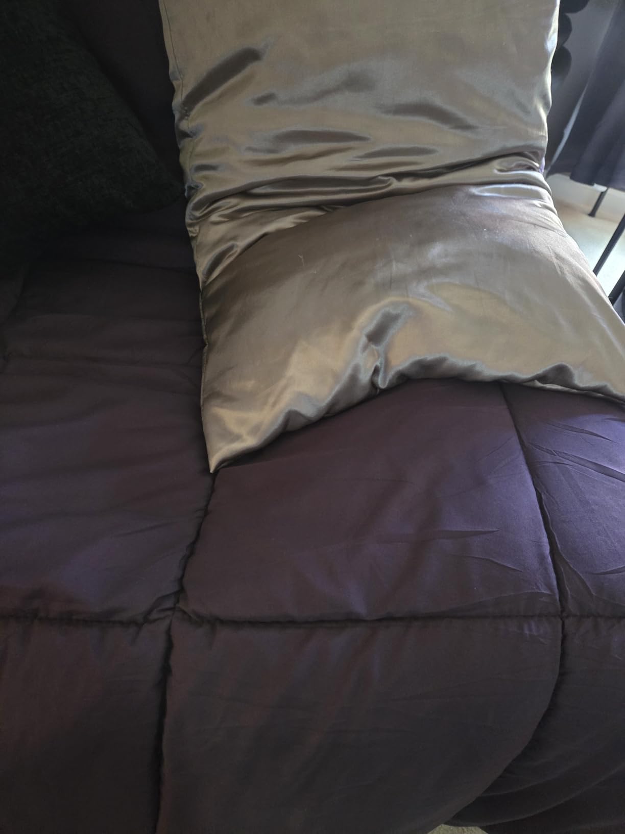 Utopia Bedding Comforters King Size, All Season Duvet Insert, Down Alternative Box Stitched Bed Comforter with Corner Tabs, Machine Washable (Grey) customer photo 2