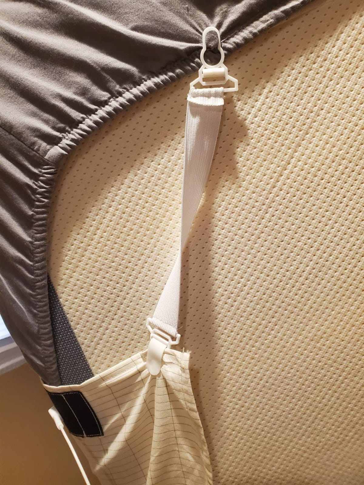 10% Silver Fiber Grounding Sheet Conductive Grounding Flat Sheets Organic Cotton Earthing Mat with 15ft Cord Improve Sleep 27x52in Beige customer photo 2