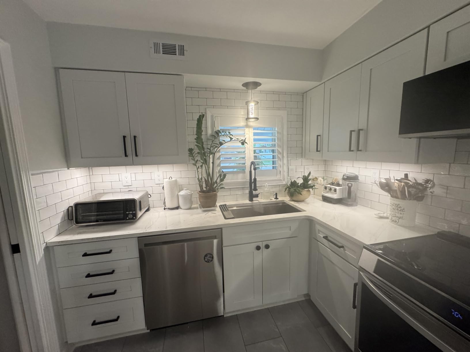 SUNCRAFT SHUTTERS-Plantation Shutters-Interior-Window COVERINGS-Custom Made in 10 Days- DIY Install -Made in North America-Never Needs Painting -25 Year Warranty-Traditional Front TILT Rod customer photo 2