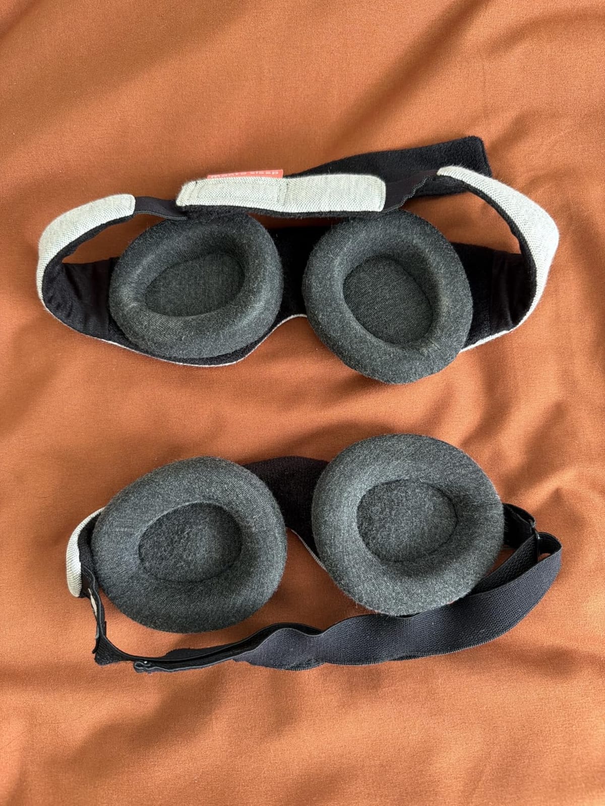 Manta Original Sleep Mask - Maximum Blackout Sleep Mask for Deep Sleep, Adjustable with Detachable Eye Cups, Zero Eye Pressure for Back & Belly Sleepers, Ideal for Travel, Shift Work & Daytime Sleep customer photo 2