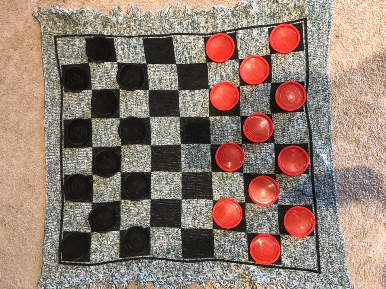 Win SPORTS 3 in 1 Giant Checkers,Mega Tic Tac Toe,Indoor Outdoor Jumbo Classic Board Games,30”Reversible Rug with 24 Checkers Pieces,Checkers Cloth Mat Game for Travel,Family Party,BBQ customer photo 2