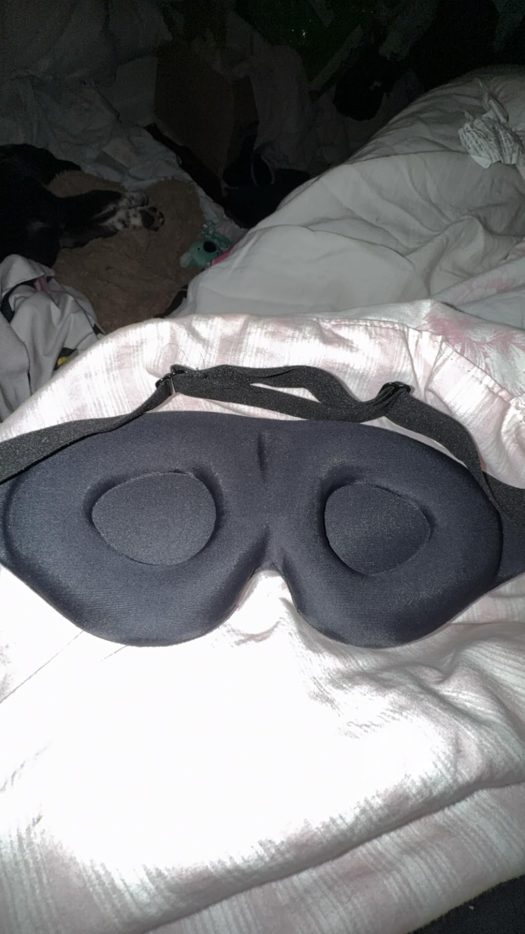 YIVIEW Sleep Mask for Side Sleeper, Light Blocking Zero Pressure Blindfold customer photo 1