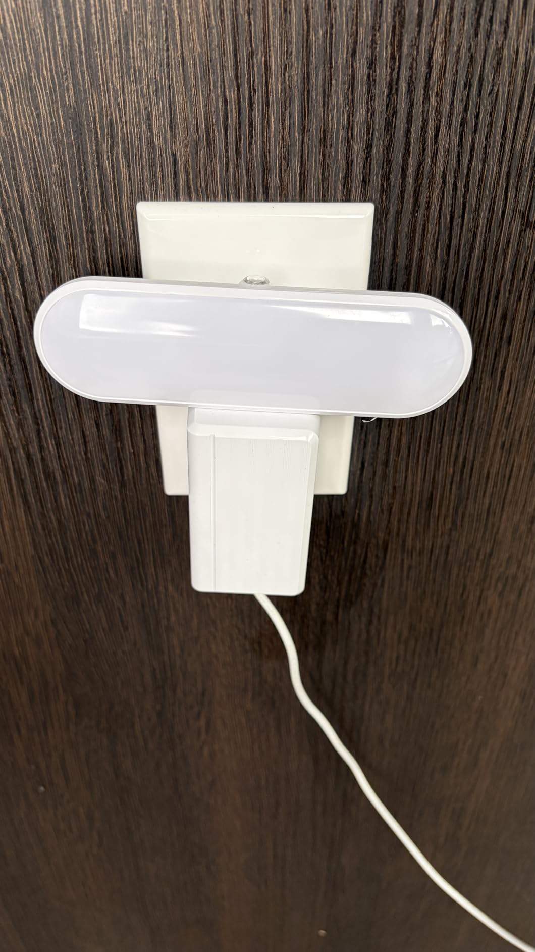 GE Ultrabrite Plug in LED Night Light Bar with On/Off/Auto Switch, 100 Lumen Soft White Lighting for Hallways and Bedrooms, 2-Pack, 46707-P1 customer photo 2