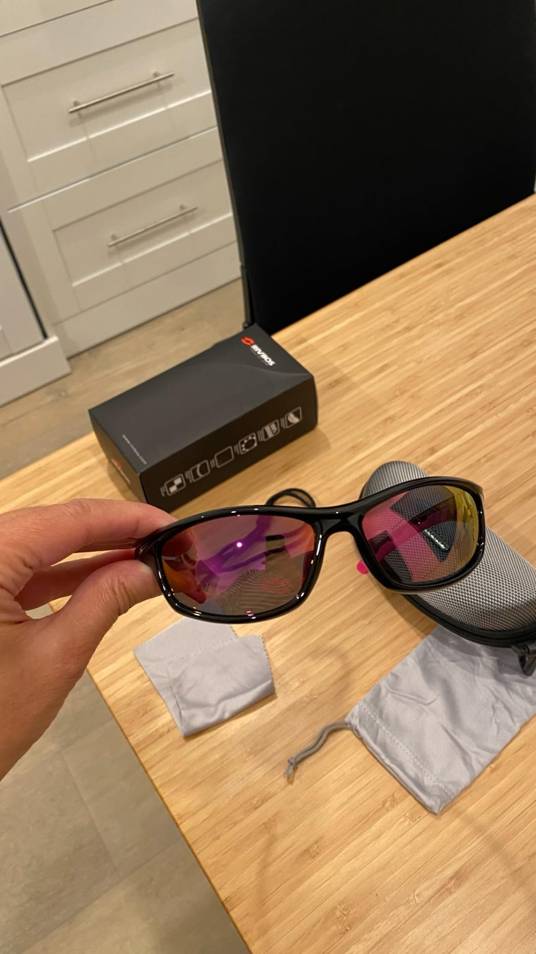 RIVBOS Womens Polarized Sports Sunglasses UV400 for Driving Cycling RB833 customer photo 1