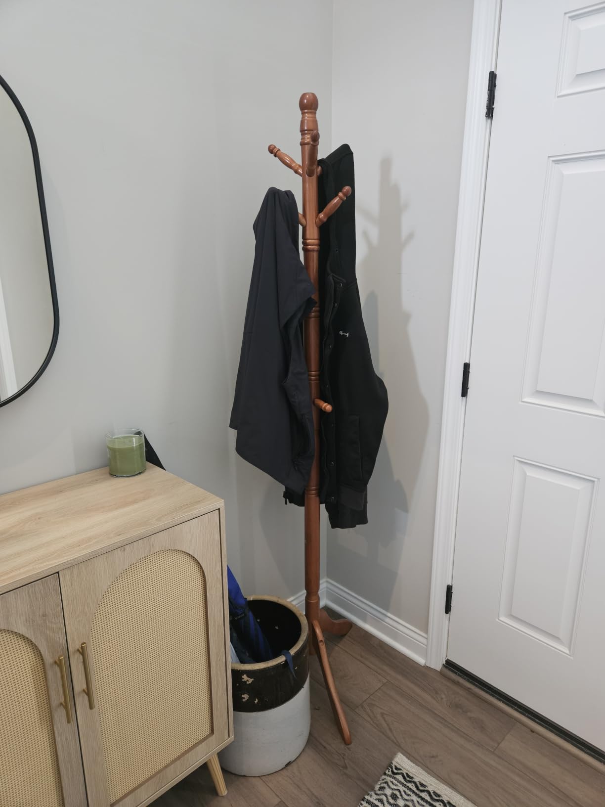 VASAGLE Freestanding Coat Rack, Rubber Wood Coat Tree with 11 Hooks customer photo 1