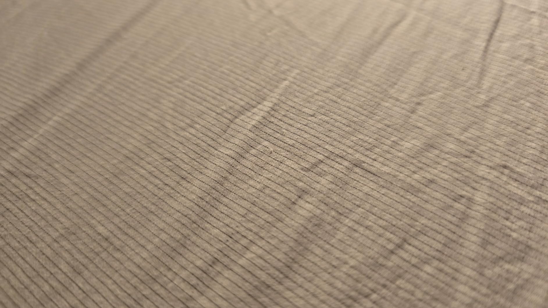 Luxury Fitted Grounding Sheet in Beige for King Size Bed (Organic) Conductive Earthing Sheet customer photo 1