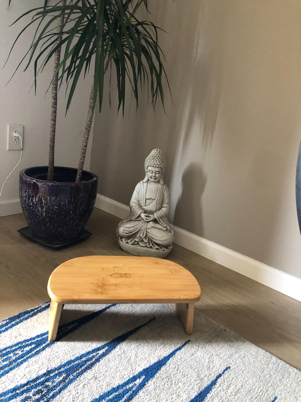 Mindful Modern Folding Meditation Bench - Bamboo Kneeling Stool with Locking Magnetic Hinges - Portable Cross Legged Folding Seiza Chair w/Travel Bag customer photo 2