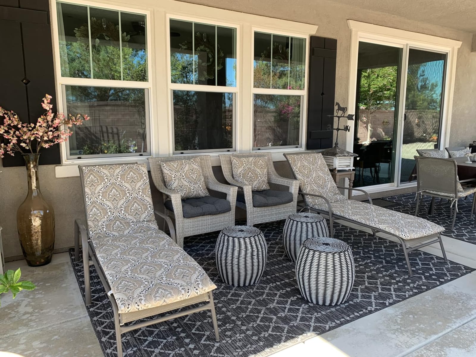 JONATHAN Y Moroccan Geometric Indoor Outdoor Area Rug 8X10 Natural/Black, Ourika Textured Weave for Backyard, Patio, Porch, Easy-Cleaning, High Traffic, Pet-Friendly, Non-Shedding (SMB108D-8) customer photo 1