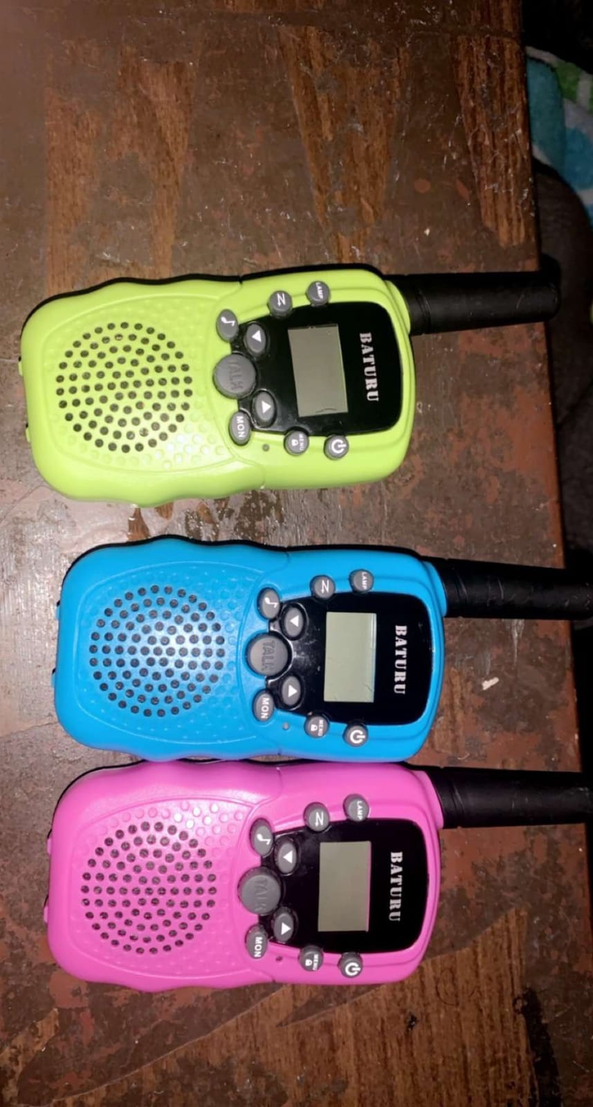 BATURU Rechargeable Walkie Talkies for Kids 3 Pack, 3-Mile Long Range customer photo 2