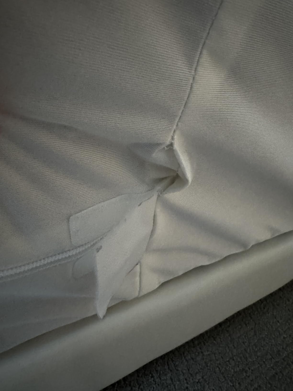 Utopia Bedding Queen Mattress Protector Zippered 2 Pack, 100% Waterproof customer photo 2