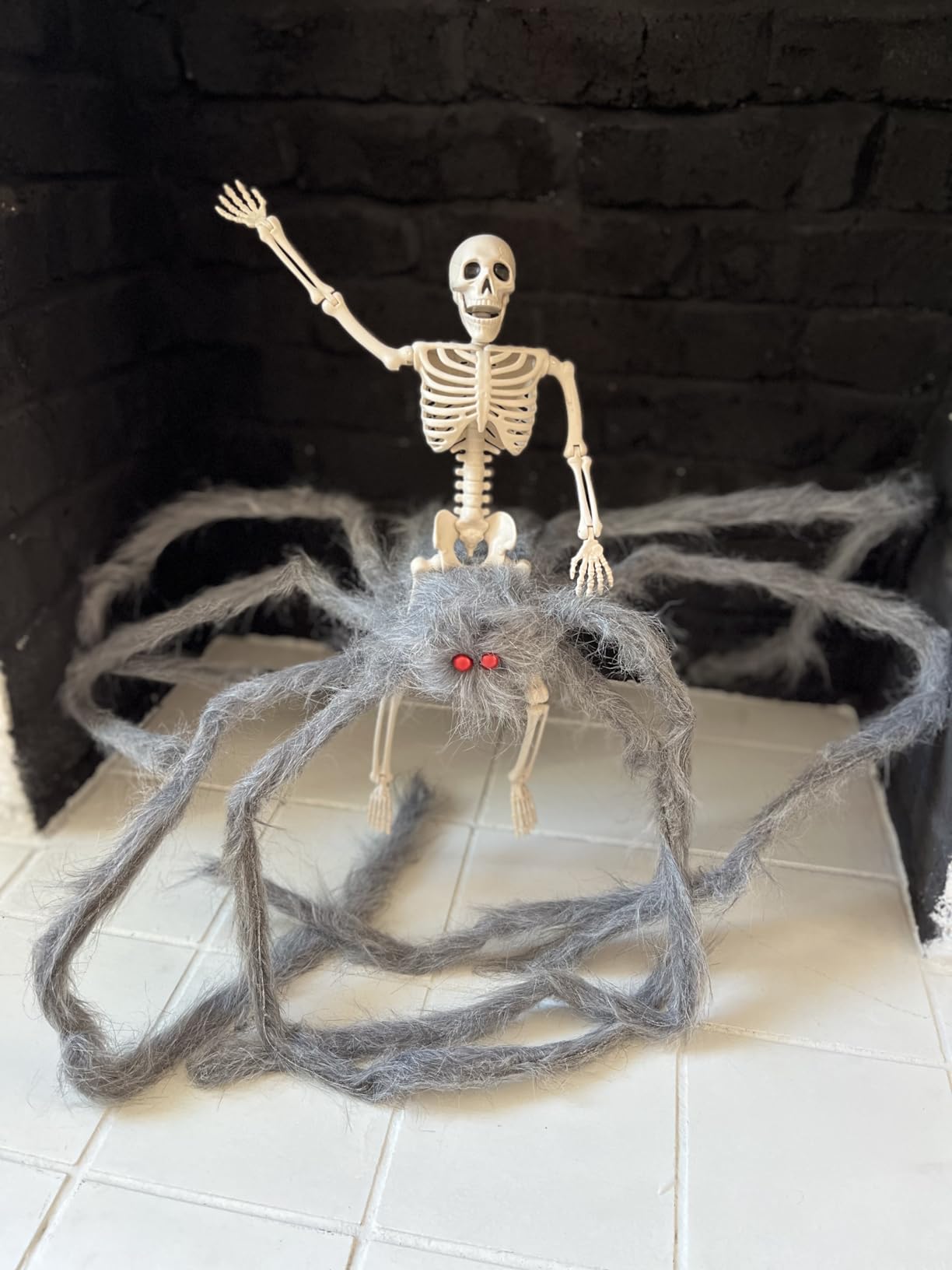 JOYIN 2 Pack 5 Ft Halloween Outdoor Decorations Hairy Black Spider, Scary Giant Spider, Fake Large Haunted House Props, Halloween Yard Lawn Decorations Party Indoor Decor customer photo 2