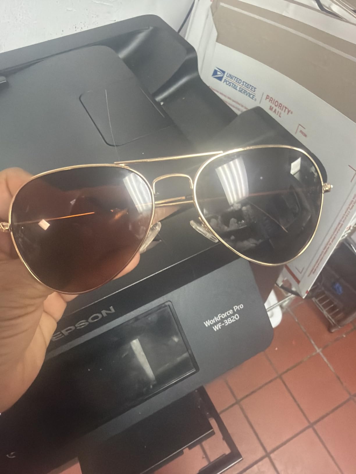 KALIYADI Classic Aviator Sunglasses for Men Women Driving Sun glasses Polarized Lens UV Blocking customer photo 1