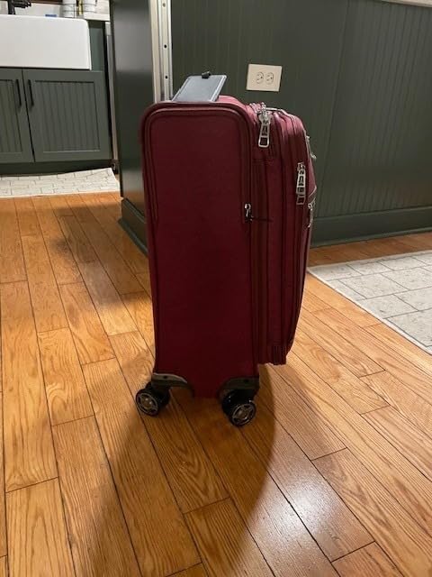 Travelpro Platinum Elite Carry-On Luggage Spinner, True Navy, 21-Inch customer photo 2