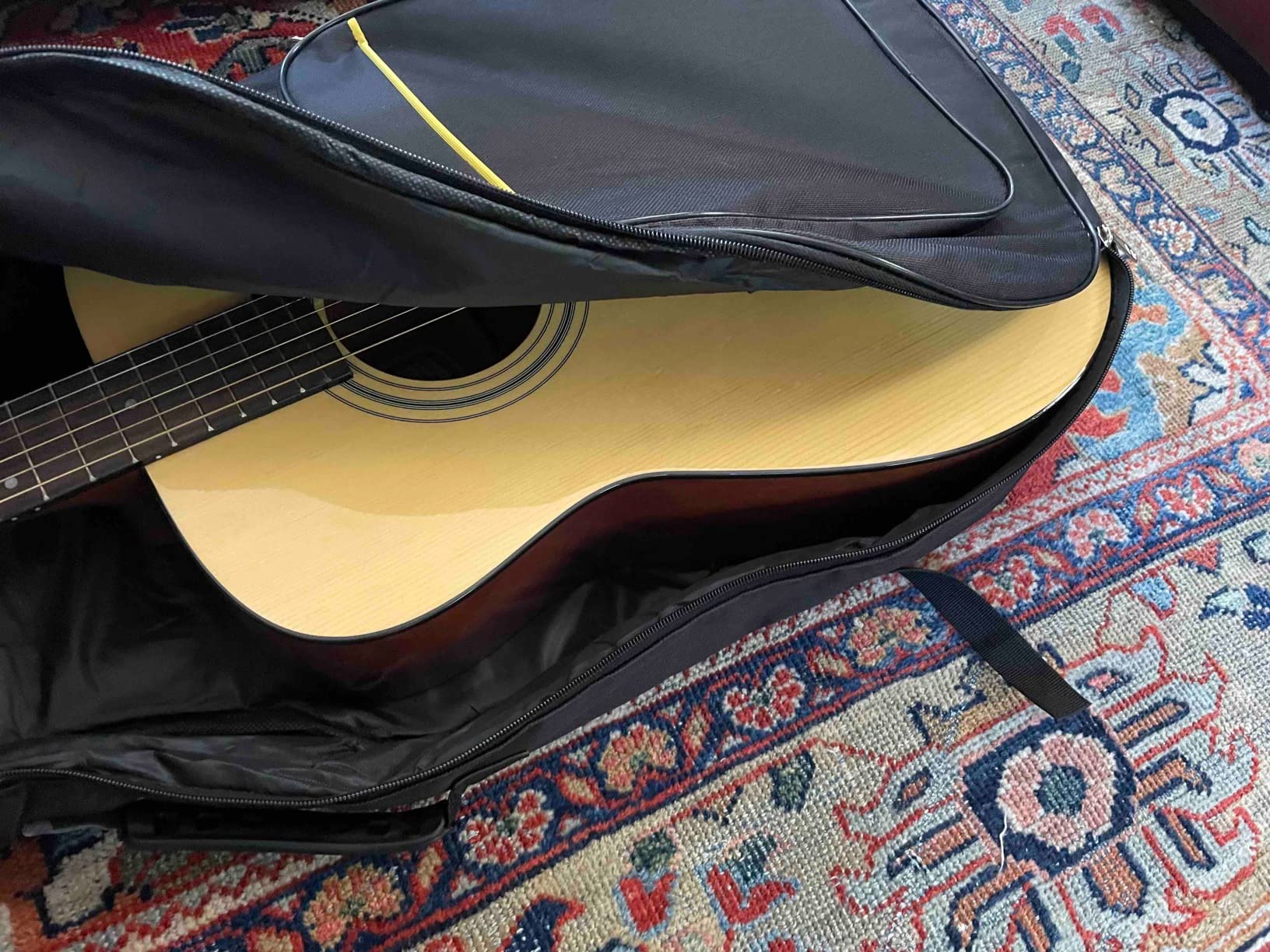 GLEAM Acoustic Guitar Gig Bag - 0.35 Inch Foam Padding Fit 39-41 Inch, Waterproof, Black with Hanger Loop customer photo 1