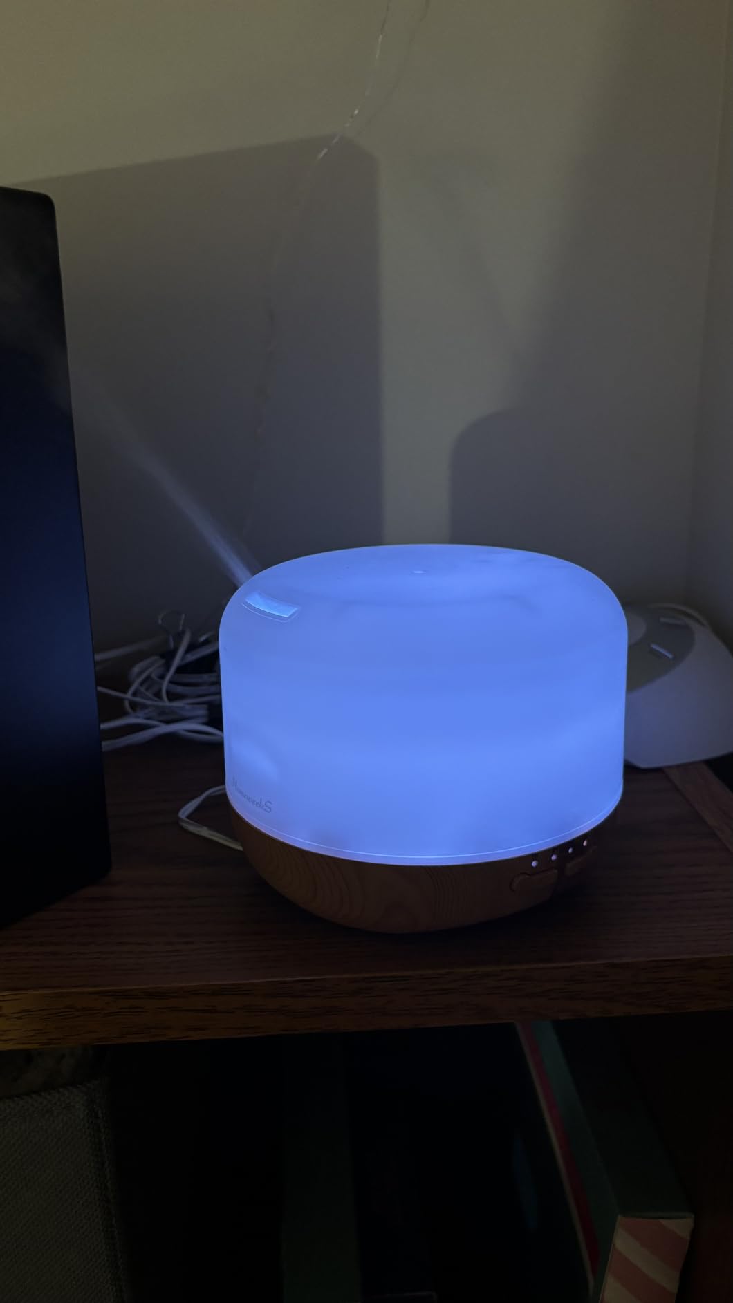 Homeweeks Essential Oil Diffuser for Room Aromatherapy Scent Diffuser customer photo 1