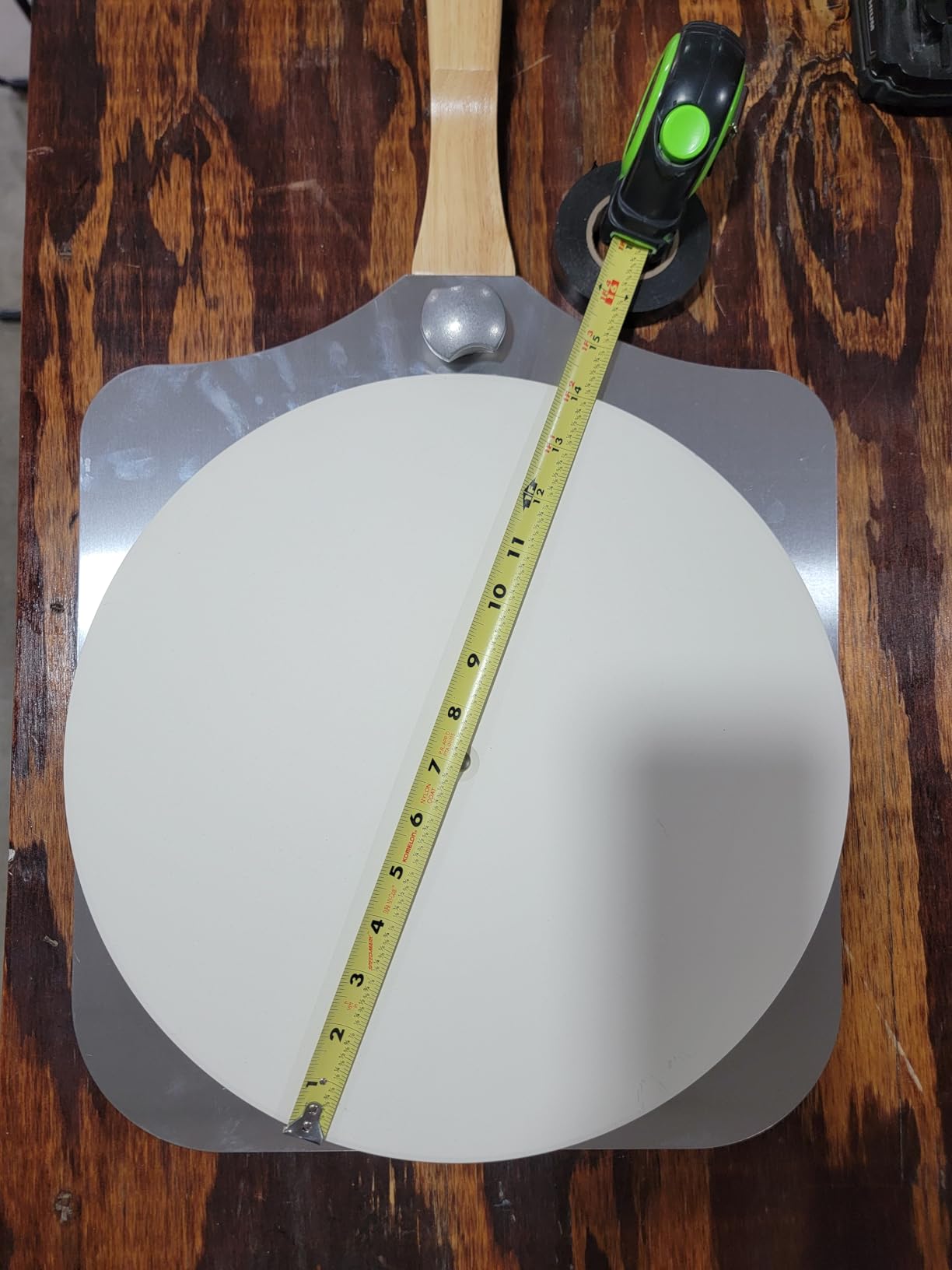 Old Stone Pizza Kitchen Aluminum Pizza Peel with Collapsible Wooden Handle, 14x16-Inch customer photo 1