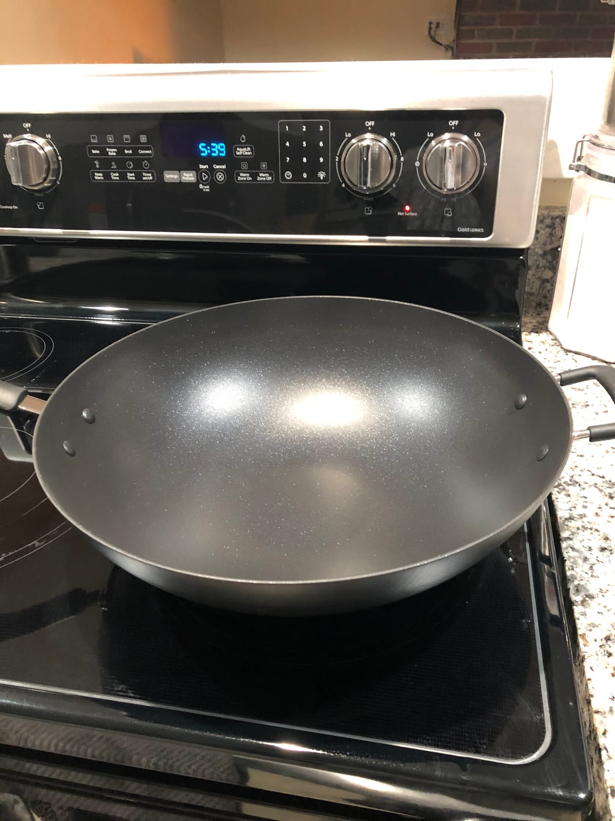 T-Fal Ultimate Hard Anodized Nonstick Wok 14 Inch customer photo 1