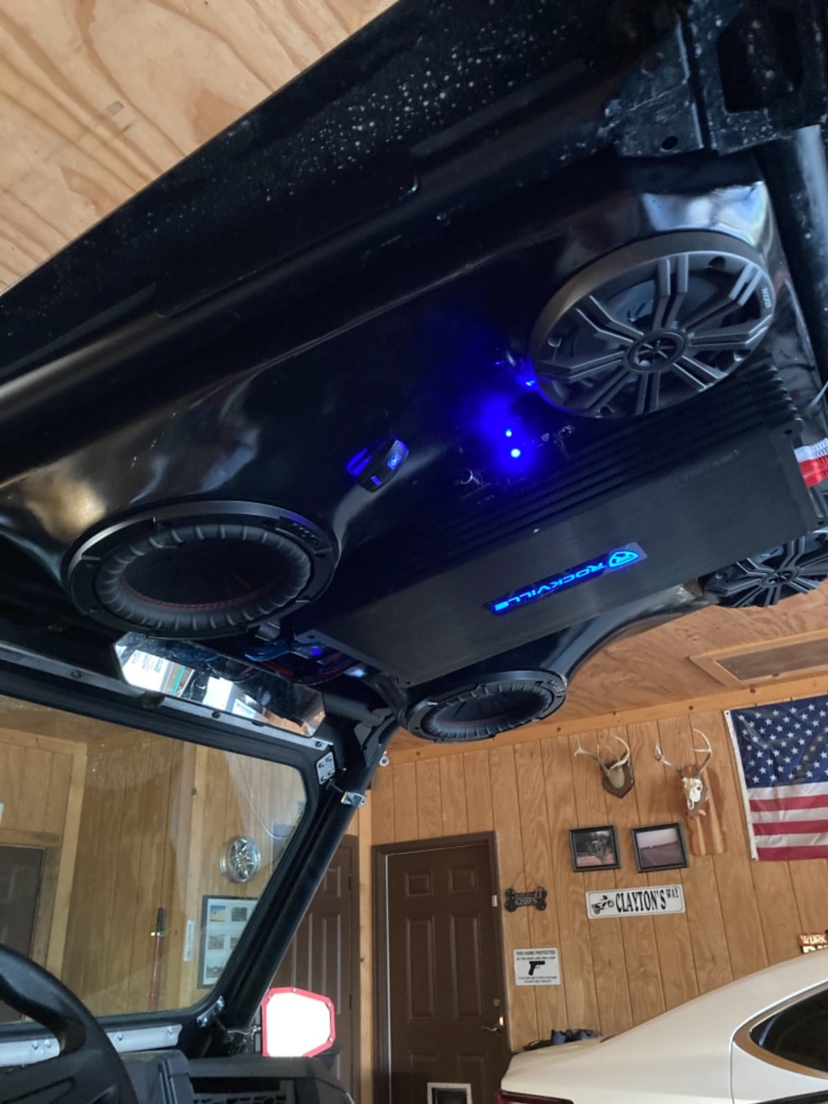 Rockville DBM65 6-Channel 2600W Peak / 660W RMS Marine/Boat Amplifier customer photo 1