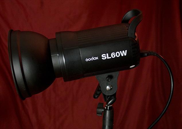 Godox SL60W Kit with Soft Box Softbox (Special Design for SL-60W) 5600K Studio Continuous LED Video Light Lamp 5600K Bowens Mount for Video Recording,Wedding,Outdoor Shooting customer photo 1