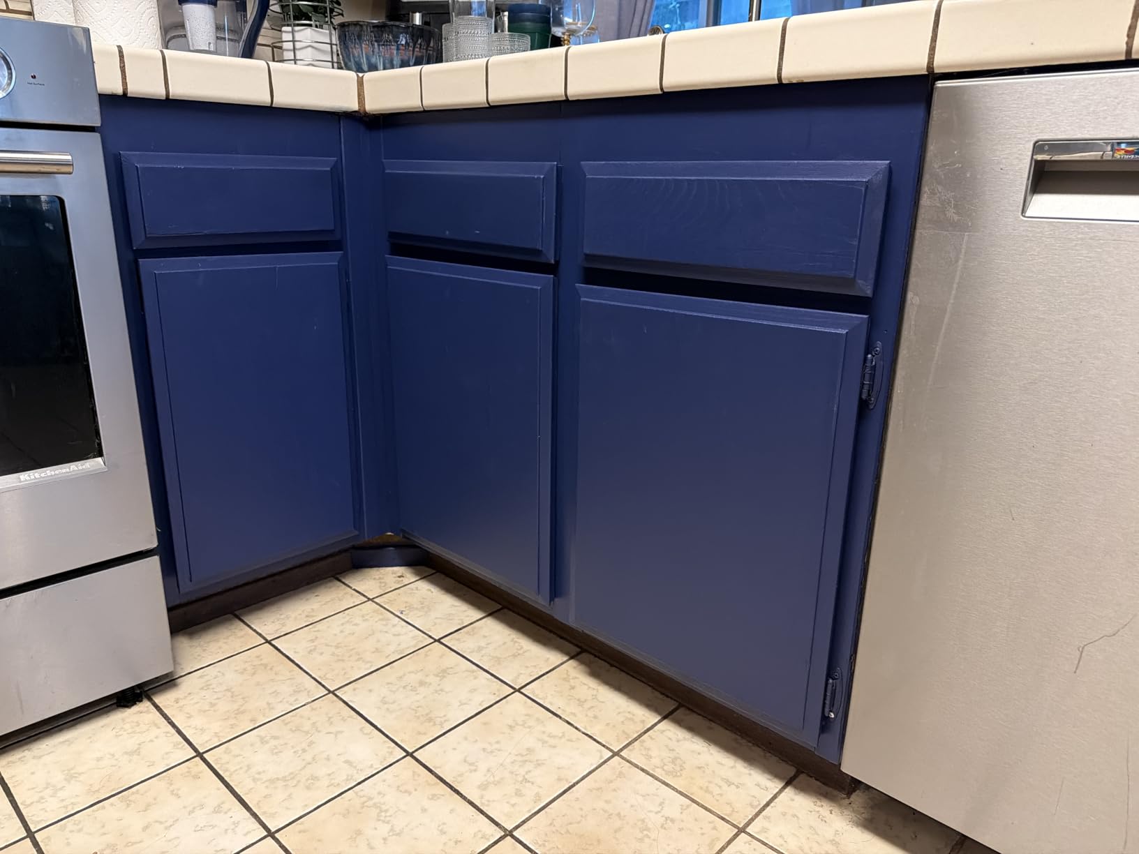 Beyond Paint All-in-One Refinishing Paint, No Sanding, Matte Finish for Cabinets, Countertops, Furniture and Doors, 1 Pint, Nantucket customer photo 2
