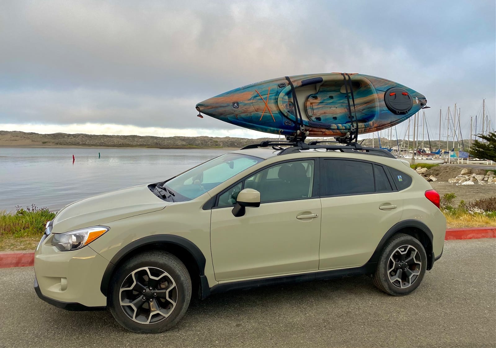 Pelican Argo 100XR - Premium Sit-in Recreational Kayak - Lightweight one Person Kayak - 10 ft customer photo 1