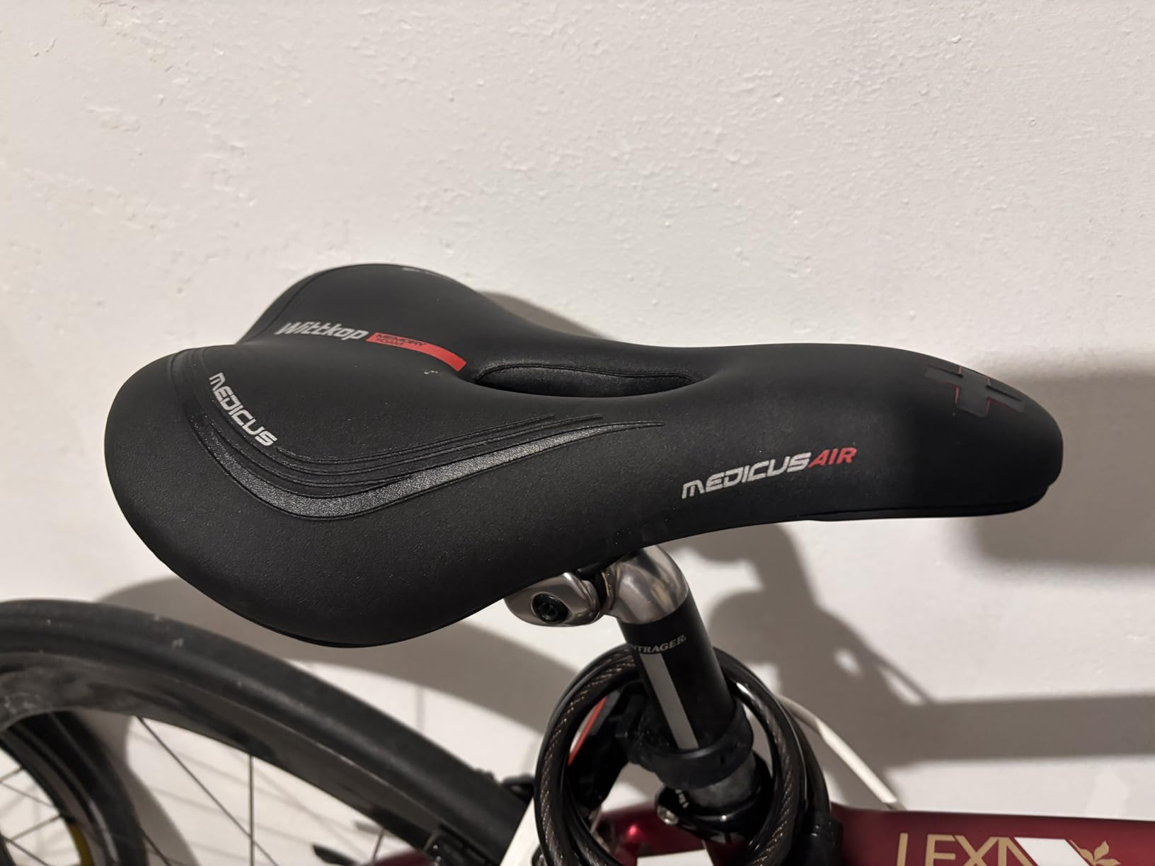 Wittkop Bike Seat I Bicycle Seat for Men and Women, Waterproof Bike Saddle with Innovative 5-Zone-Concept I Exercise Bike Seat for BMX, MTB & Road customer photo 1
