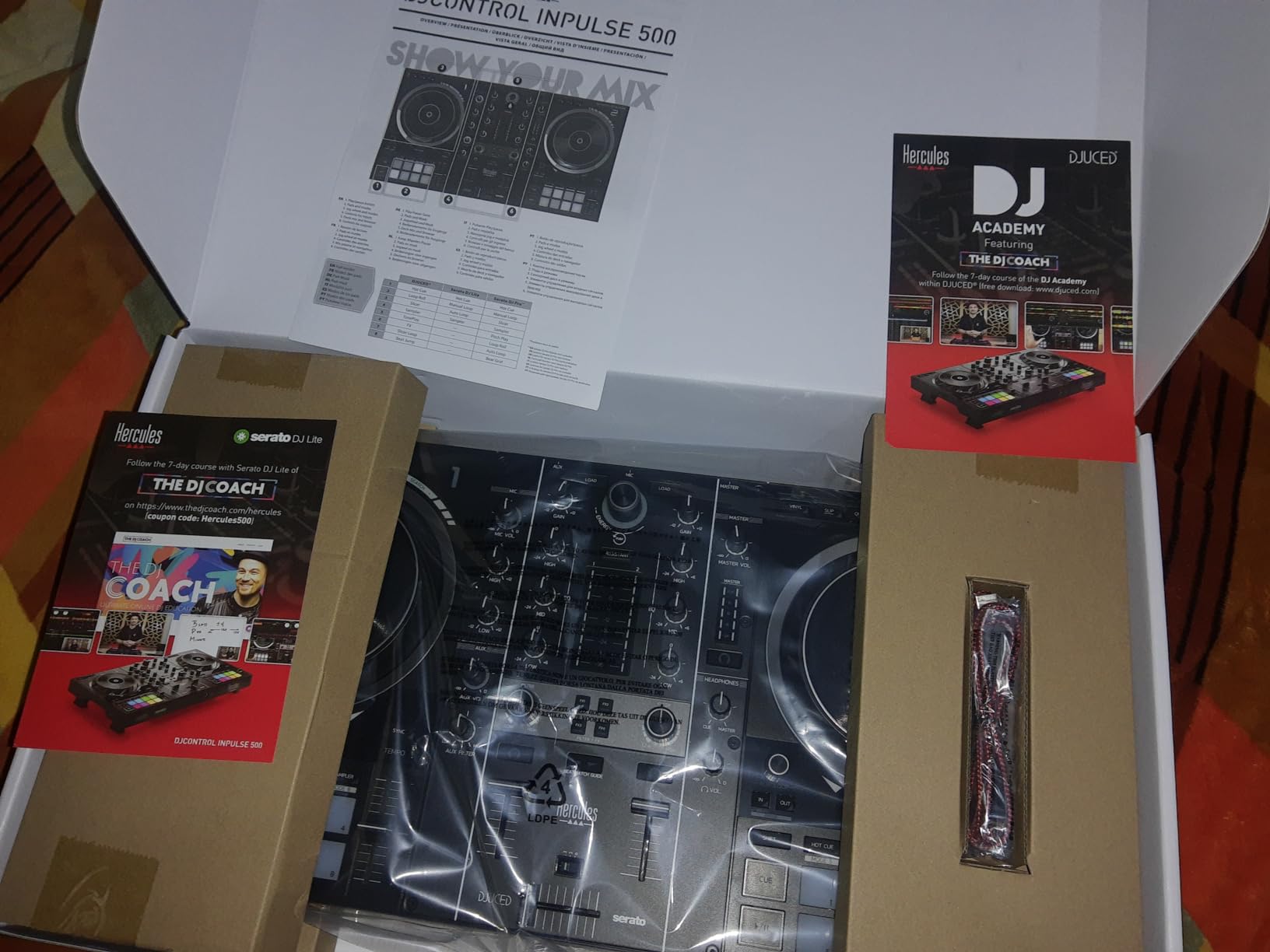 Hercules DJControl Inpulse 500: 2-deck USB DJ controller for Serato DJ and DJUCED (included) | For Serato DJ and DJUCED included customer photo 1