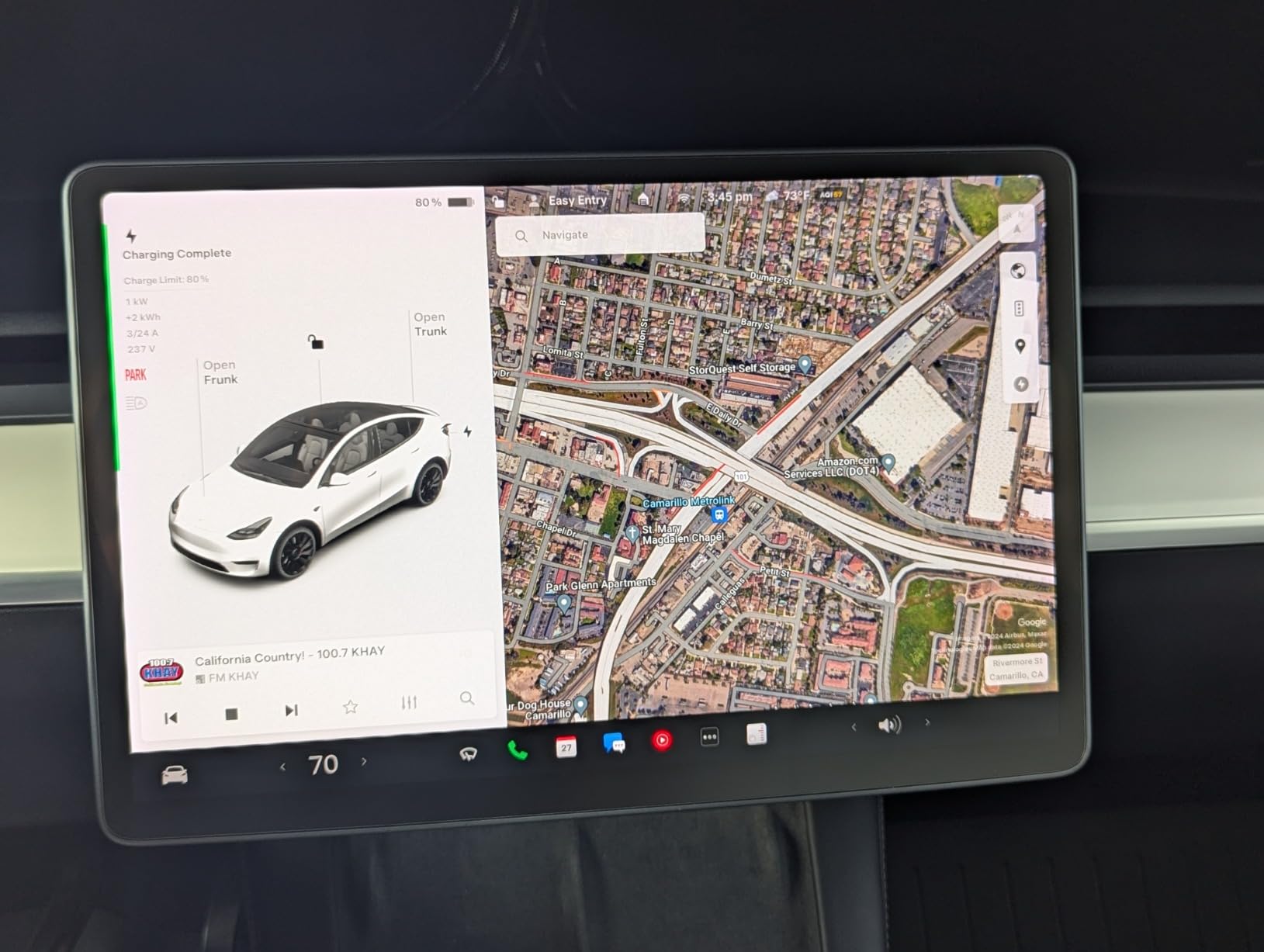 Spigen Screen Protector Matte for Model 3 (2017-2023), Model Y (2020-2025) customer photo 1