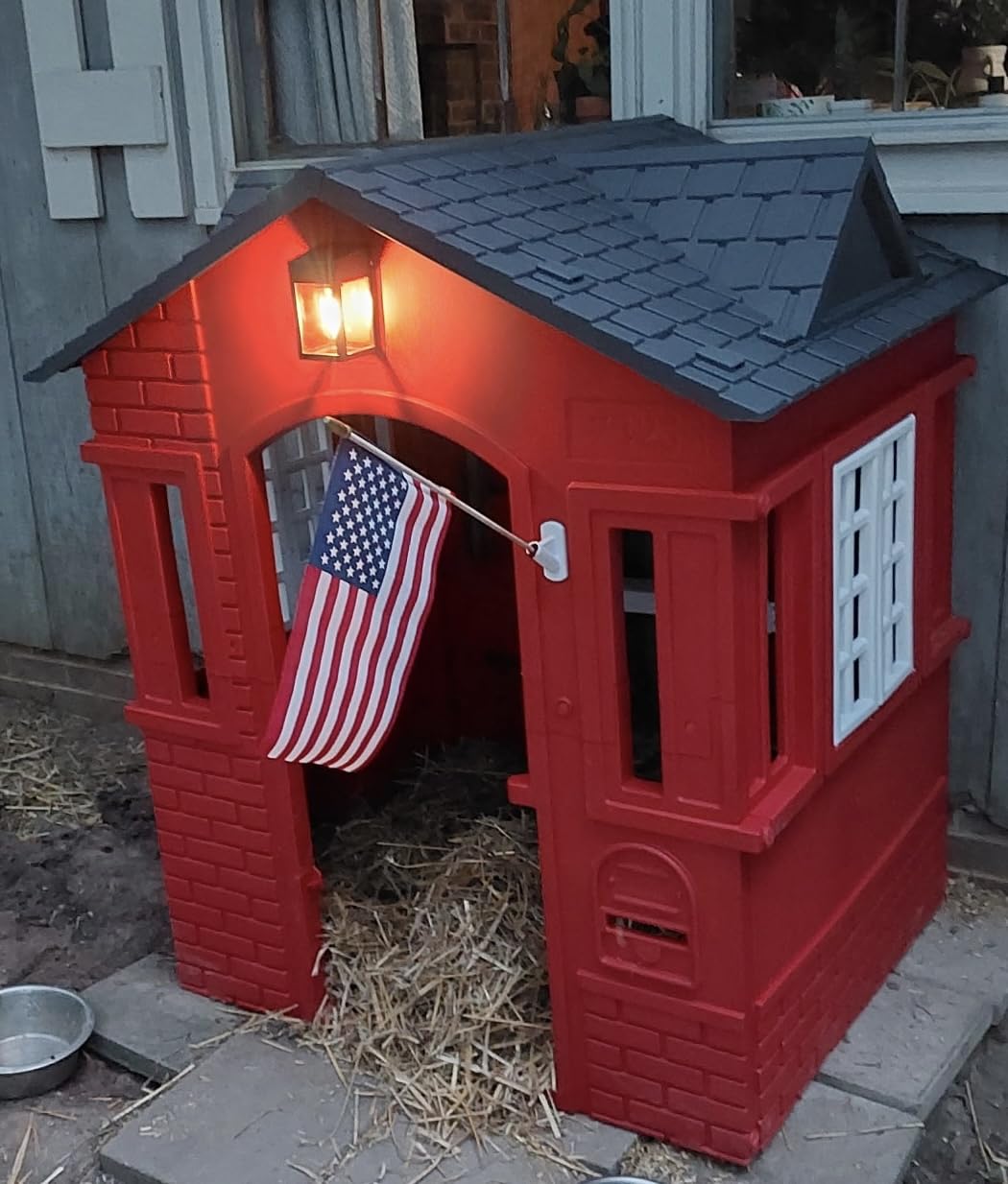 Little Tikes Cape Cottage-Red – (Amazon Exclusive) customer photo 2