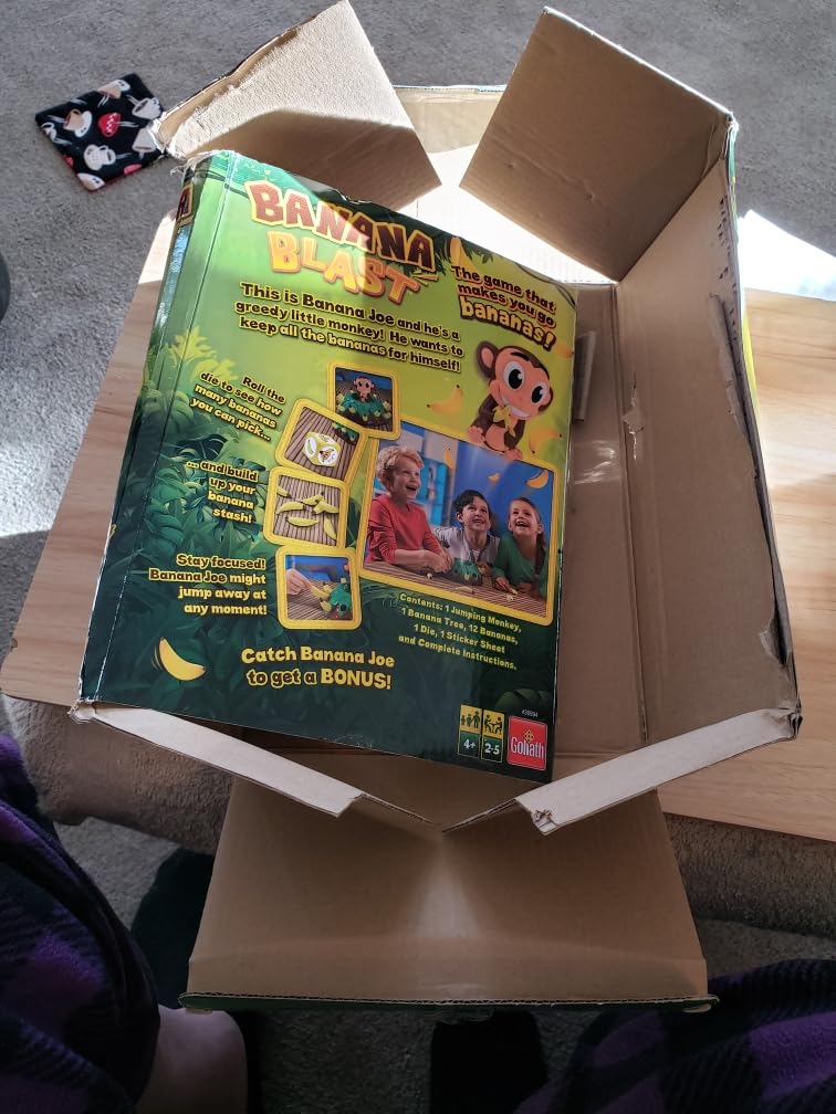 Goliath Banana Blast - Pull The Bananas Until The Monkey Jumps Game - Includes a Fun Colorful 24pc Puzzle by Goliath , Green customer photo 2
