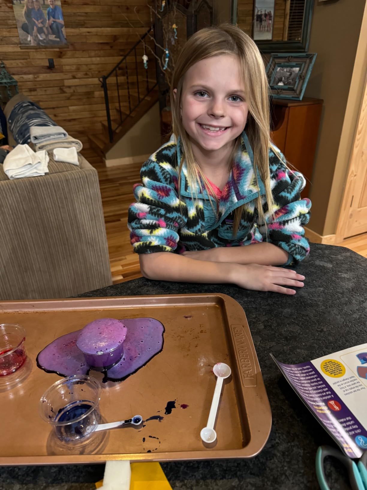 National Geographic Magic Chemistry Set with 10 Tricks for Kids Ages 8-12 customer photo 2
