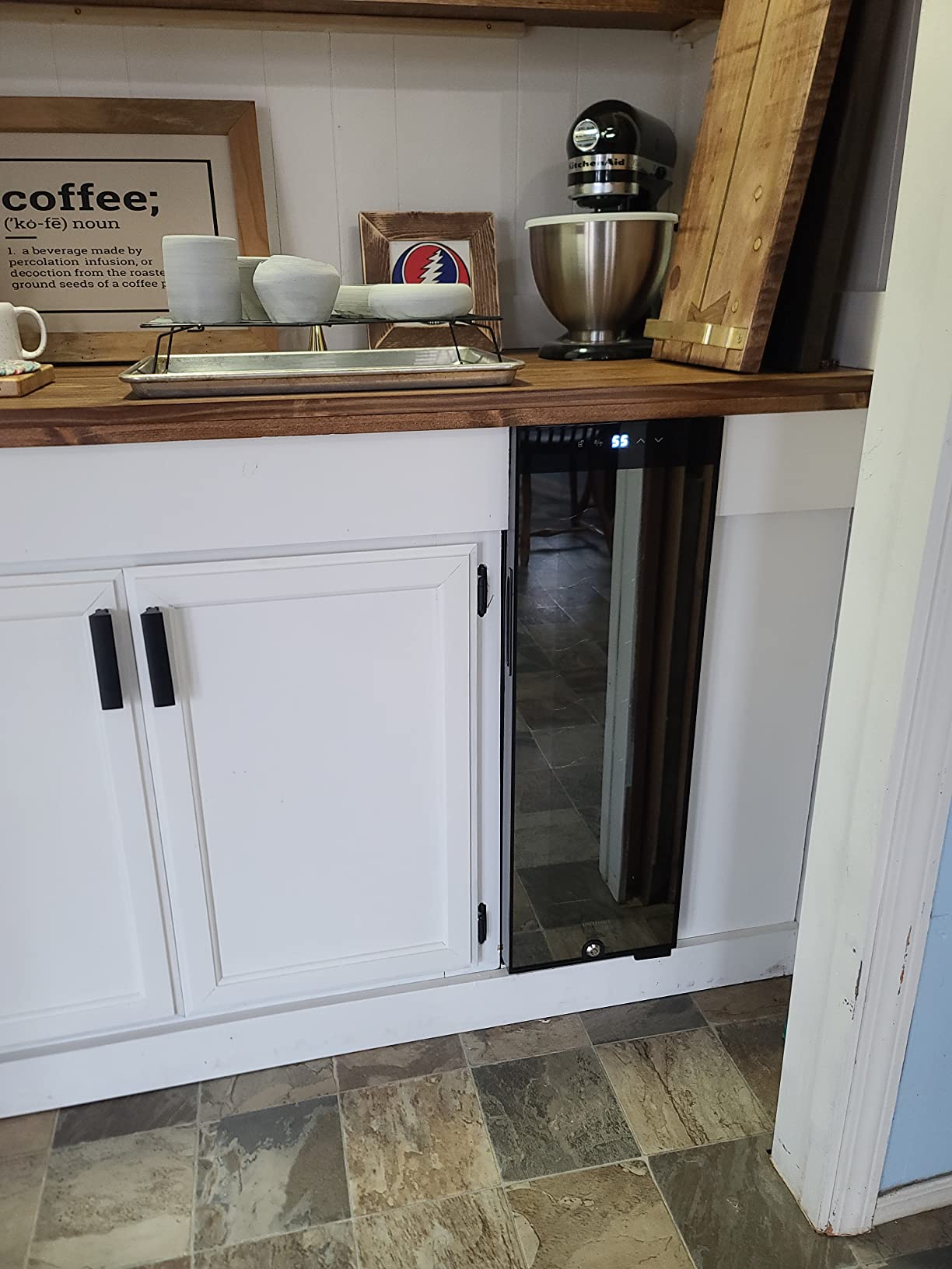 Ivation 12 Bottle Compressor Wine Cooler, Freestanding Fridge w/Lock, Black customer photo 1