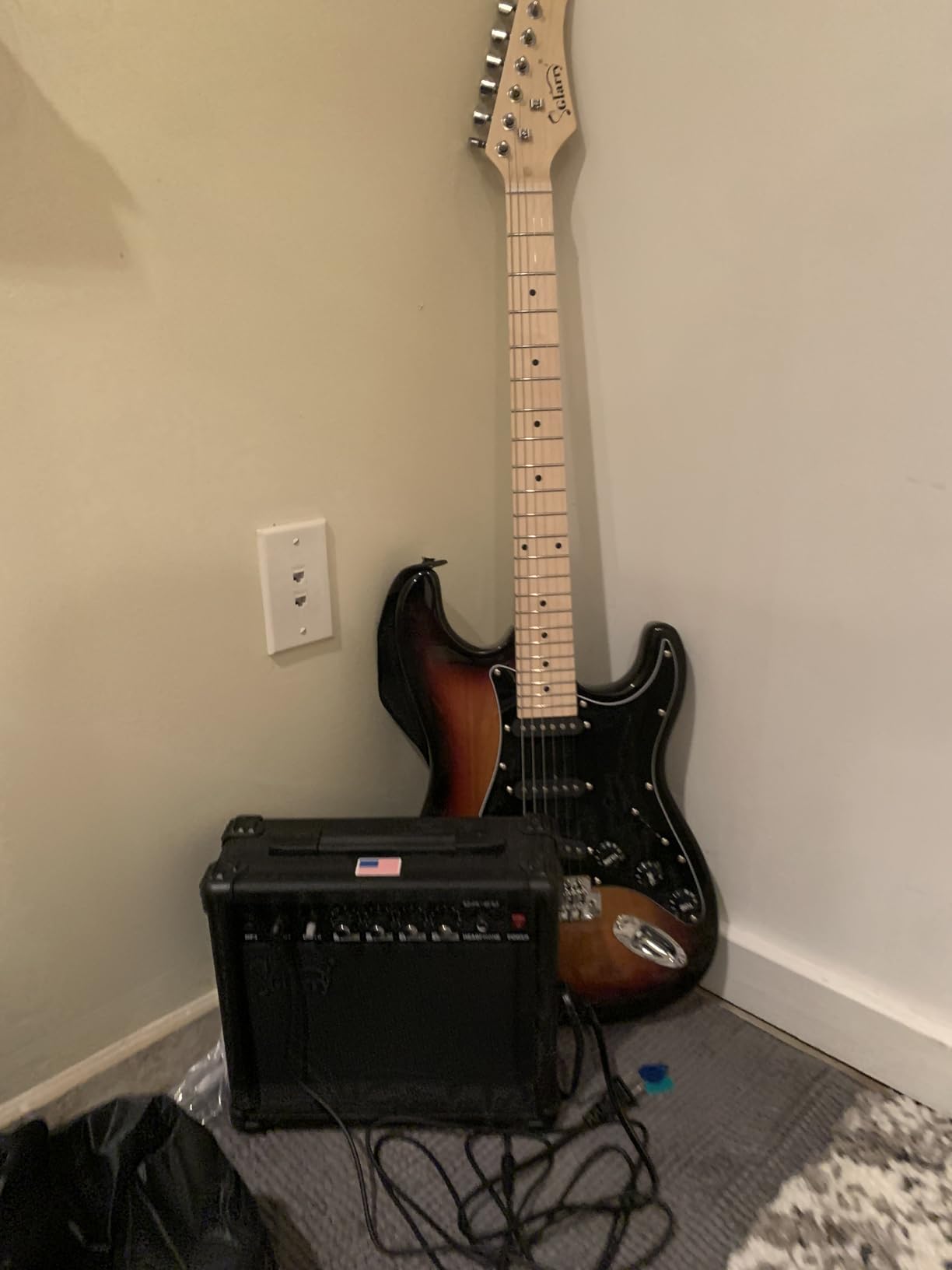 GLARRY Full Size Electric Guitar for Music Lover Beginner with 20W Amp and Accessories Pack Guitar Bag (RED, 39