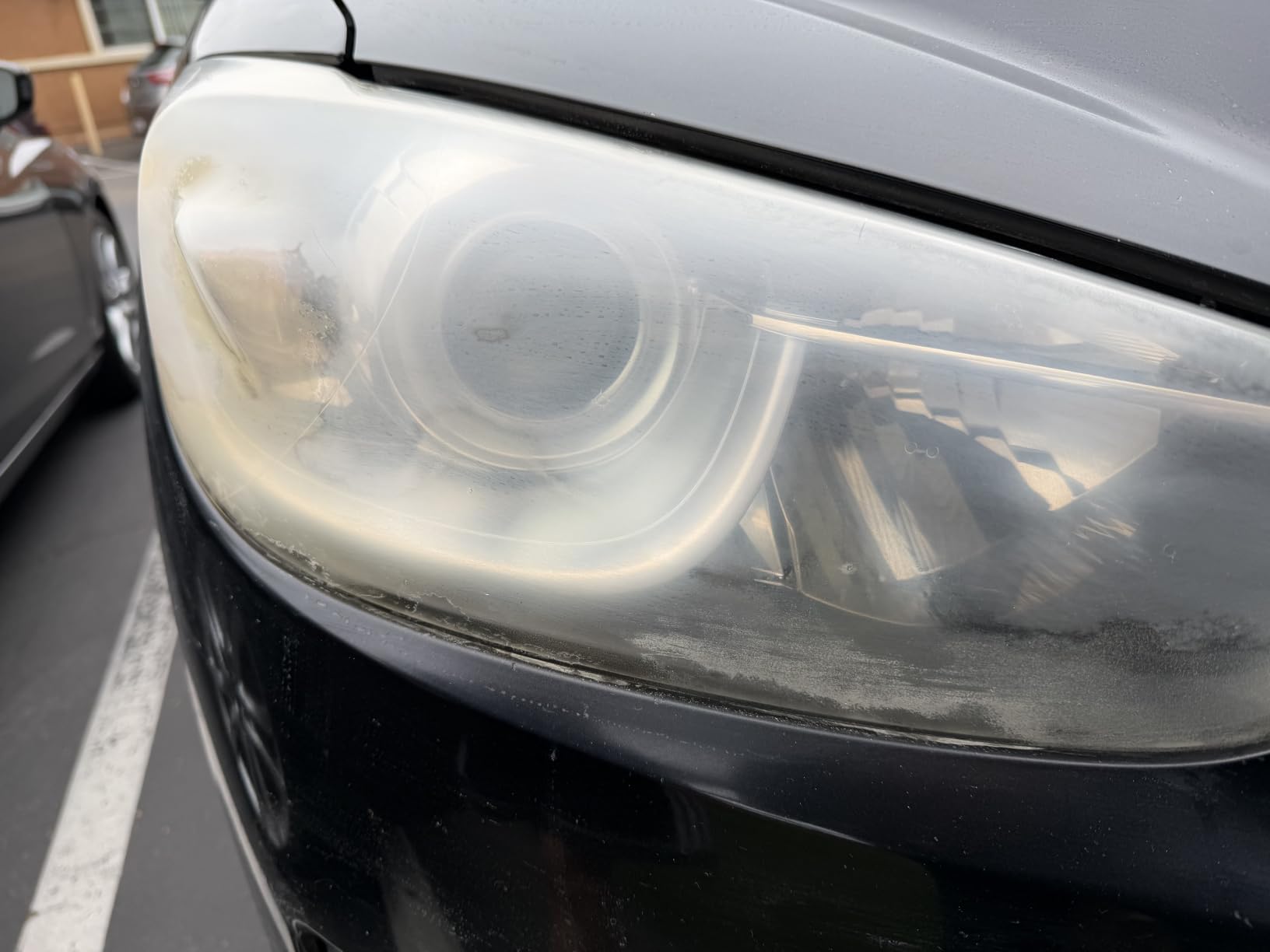 3M Auto Restore and Protect Headlight Restoration Kit, Use On Plastic Lenses, Headlights, Taillight, Fog Lights and More, Includes Sanding Discs, Headlight Clear Coat Wipes, Foam Pad and Glove (39194) customer photo 1