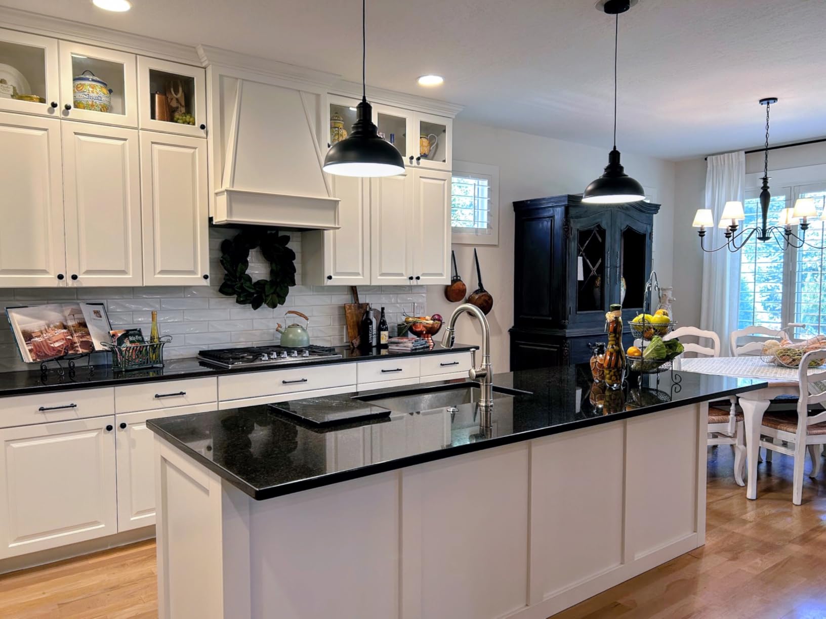 LOEHINLE Pendant Lighting Vintage Industrial Fixtures, Black Metal Farmhouse Lights, Ceiling Lamp for Kitchen Home Island Dining Room Bedroom, 11.4 inches customer photo 1